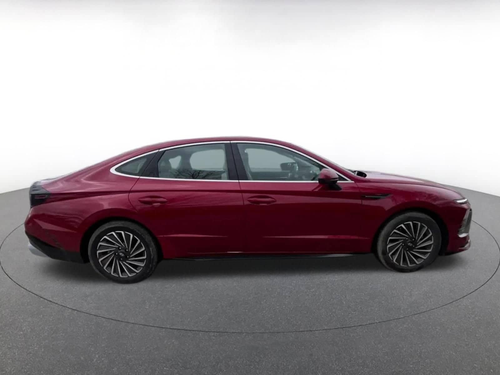 Thumbnail: 2025 Hyundai Sonata - 16