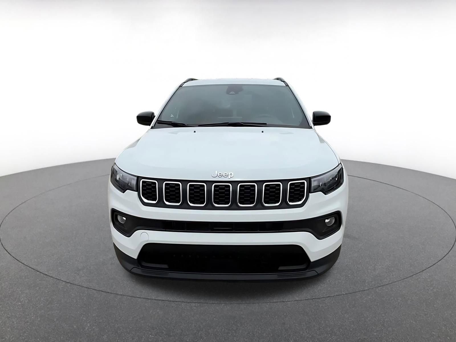 Thumbnail: 2025 Jeep Compass - 4