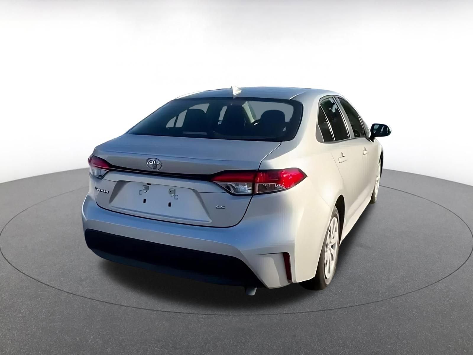 Thumbnail: 2025 Toyota Corolla - 15