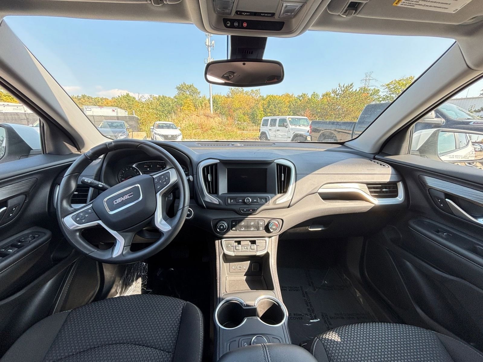 Thumbnail: 2024 GMC Terrain - 32