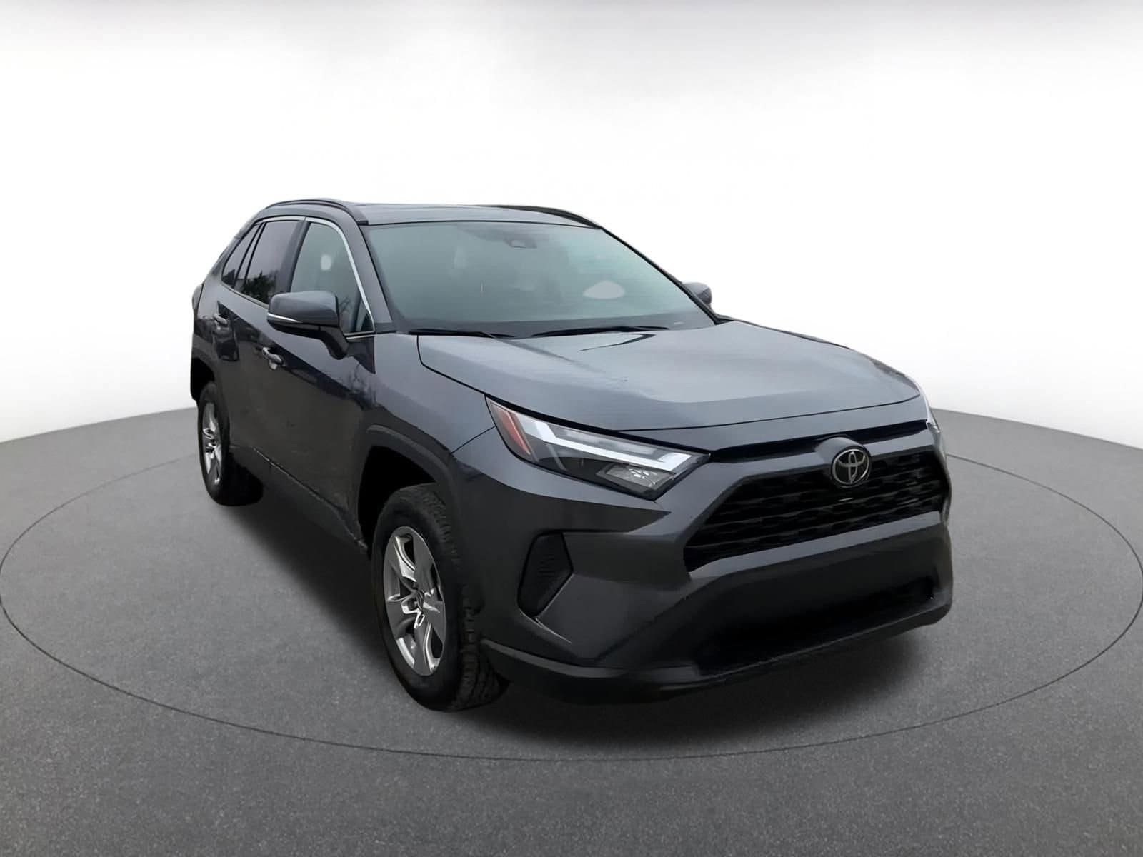 Thumbnail: 2025 Toyota RAV4 - 3