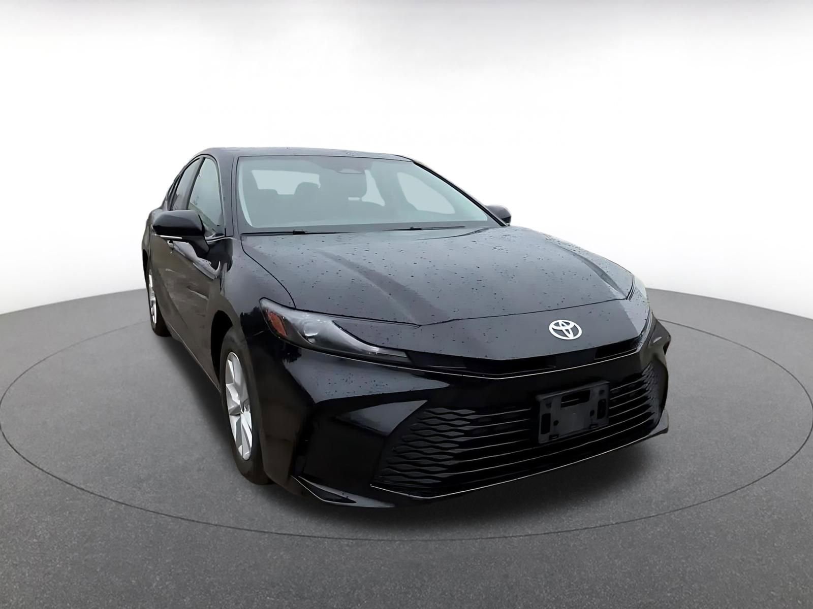 Thumbnail: 2025 Toyota Camry - 3