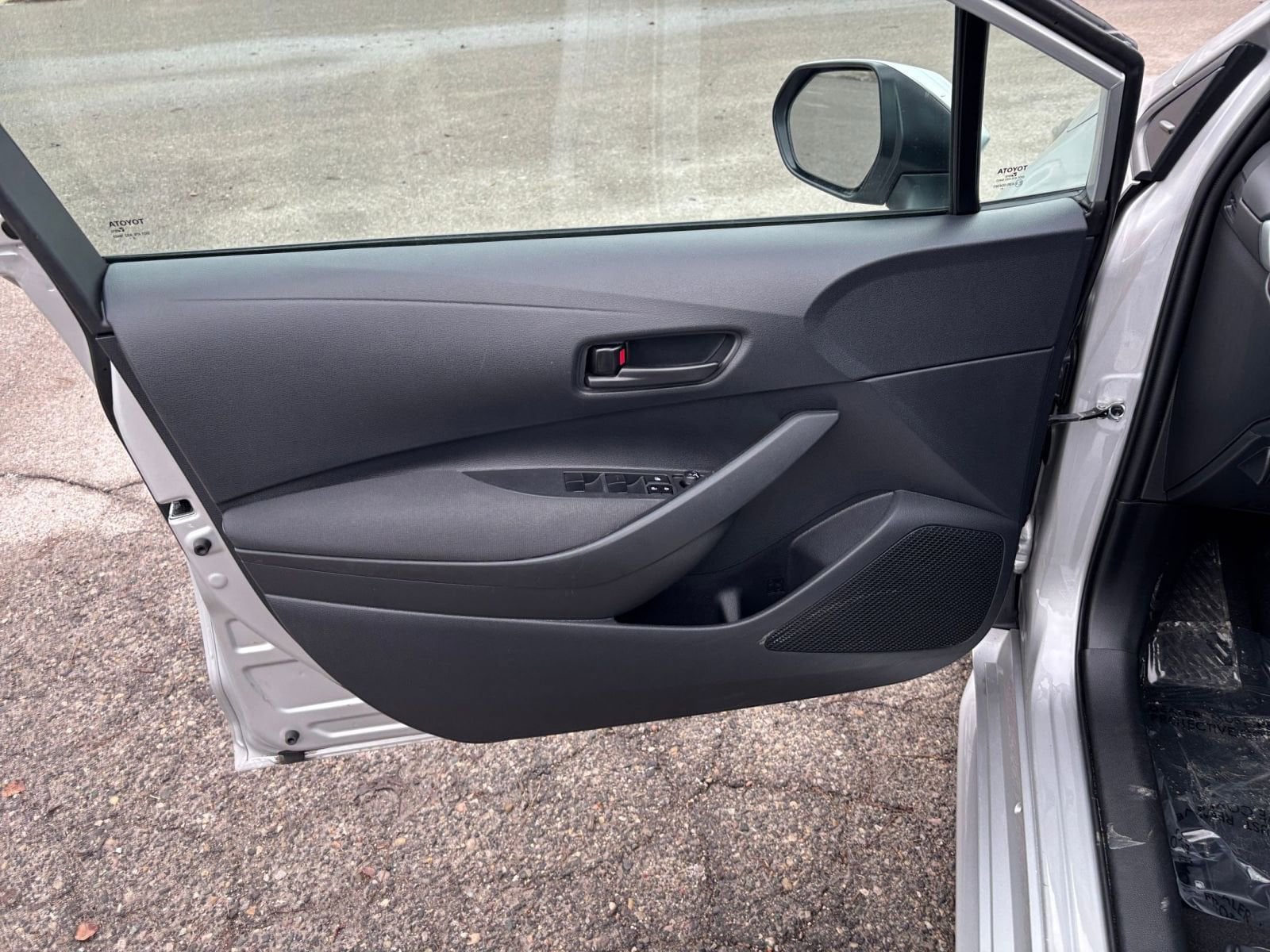 Thumbnail: 2025 Toyota Corolla - 20