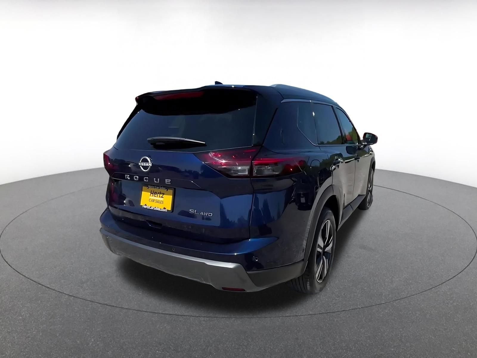 Thumbnail: 2026 Nissan Rogue - 14