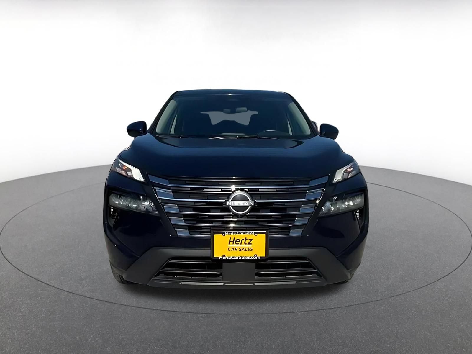 Thumbnail: 2025 Nissan Rogue - 4