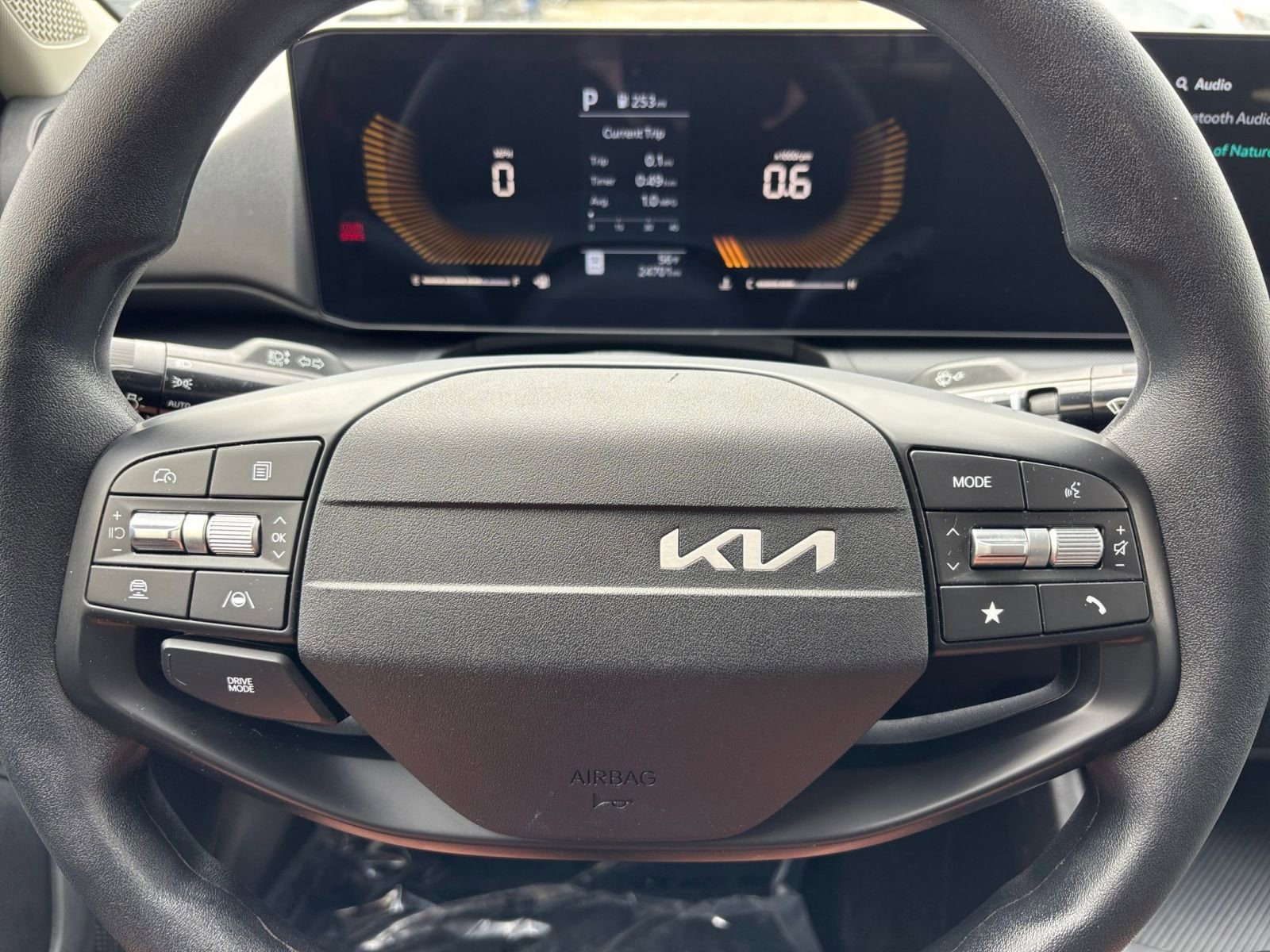Thumbnail: 2025 Kia K4 - 28