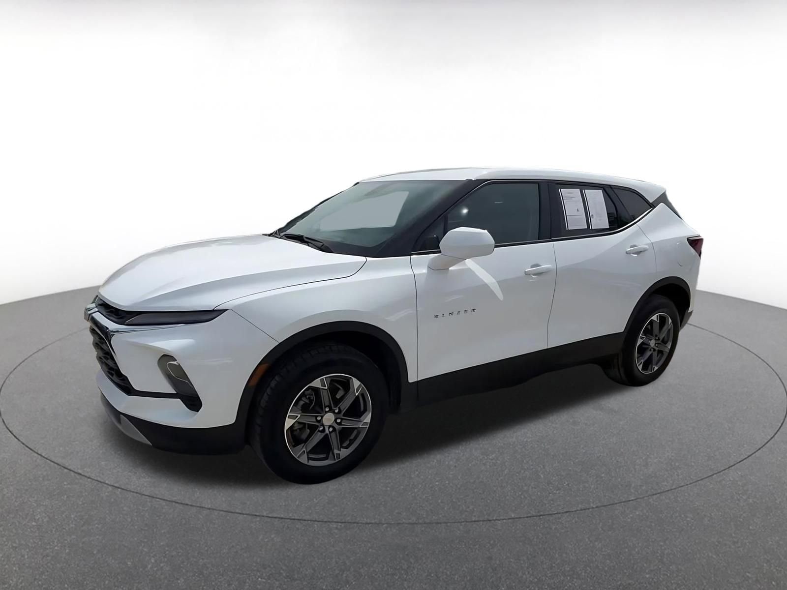 Thumbnail: 2025 Chevrolet Blazer - 8