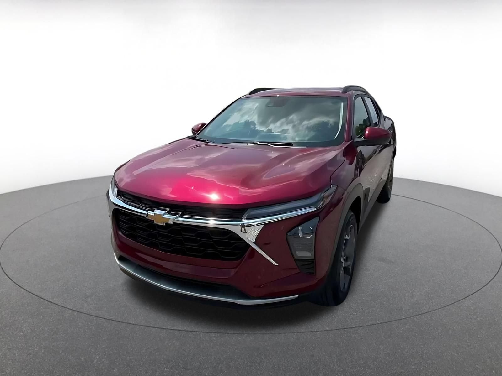 Thumbnail: 2025 Chevrolet Trax - 5