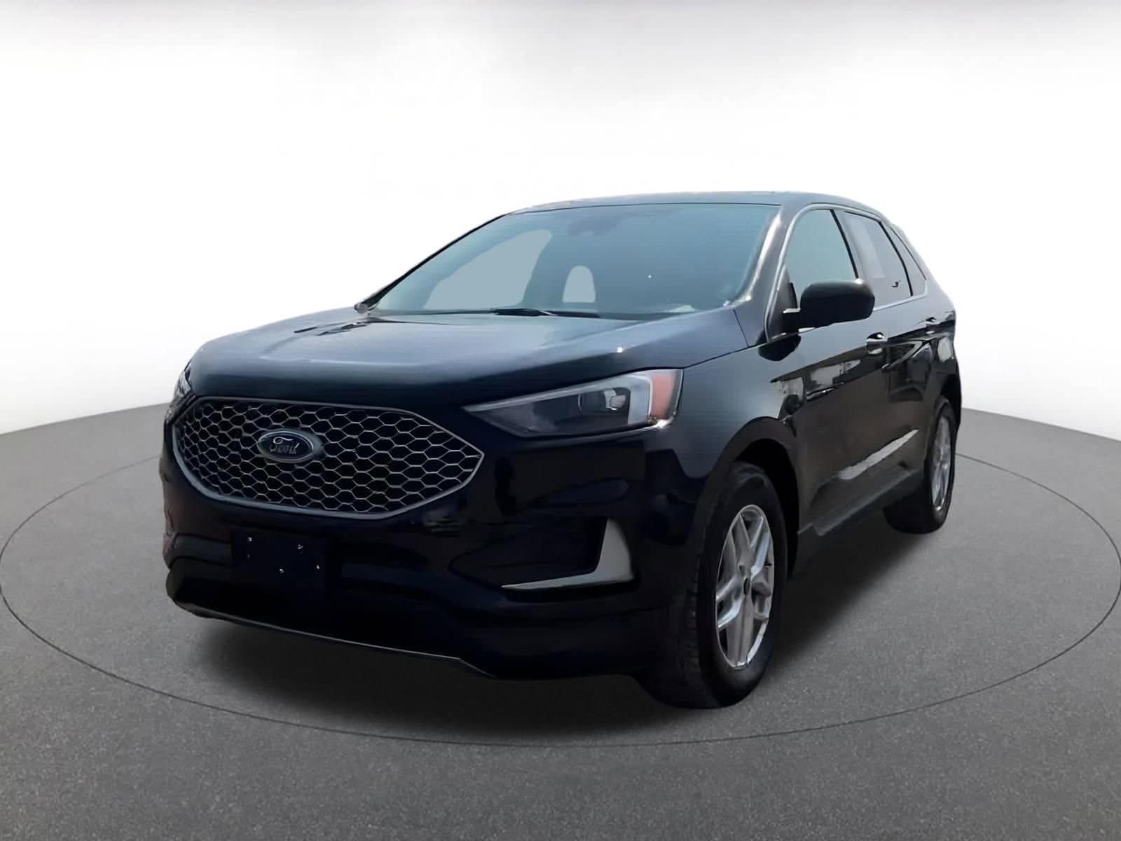 Thumbnail: 2023 Ford Edge - 7