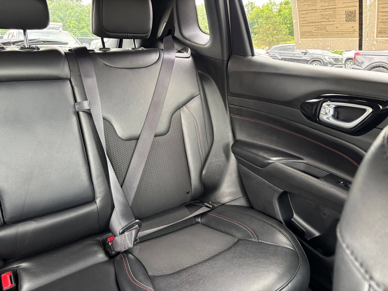 2025 Jeep Compass Trailhawk - Photo 37