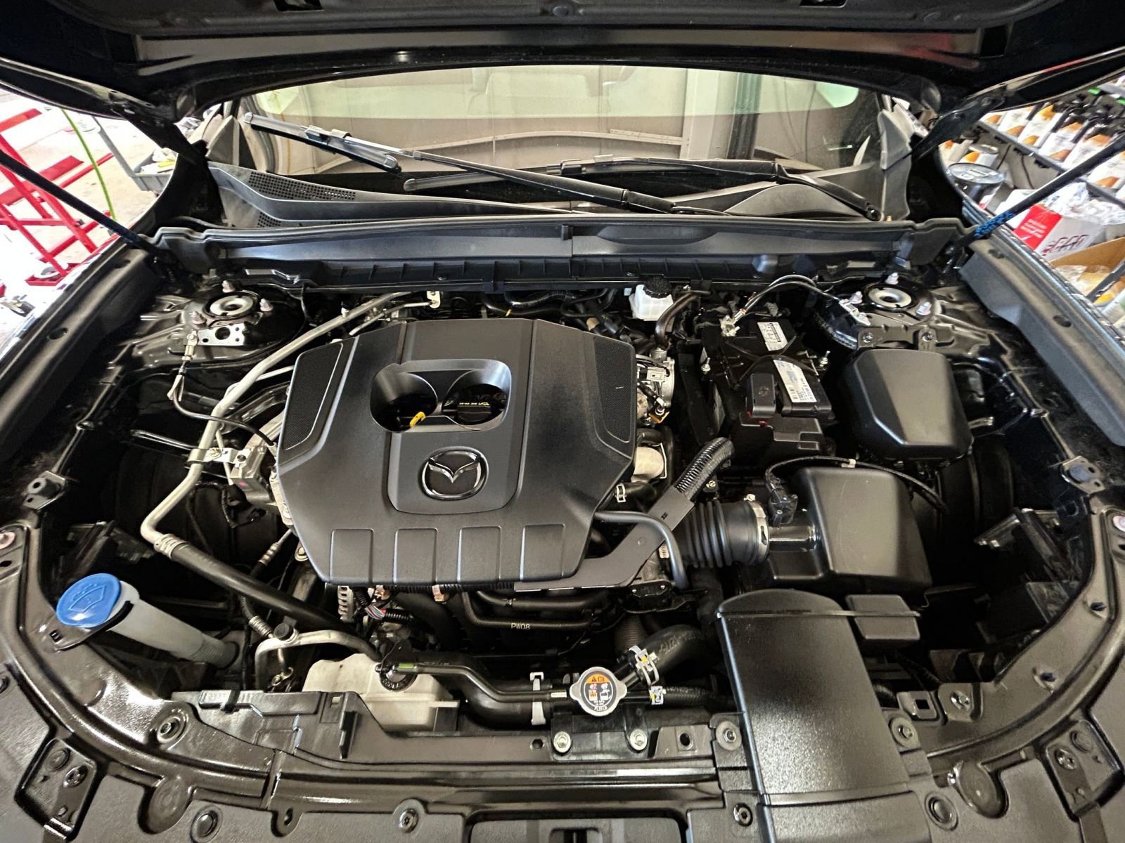 Thumbnail: 2025 Mazda CX-50 - 30