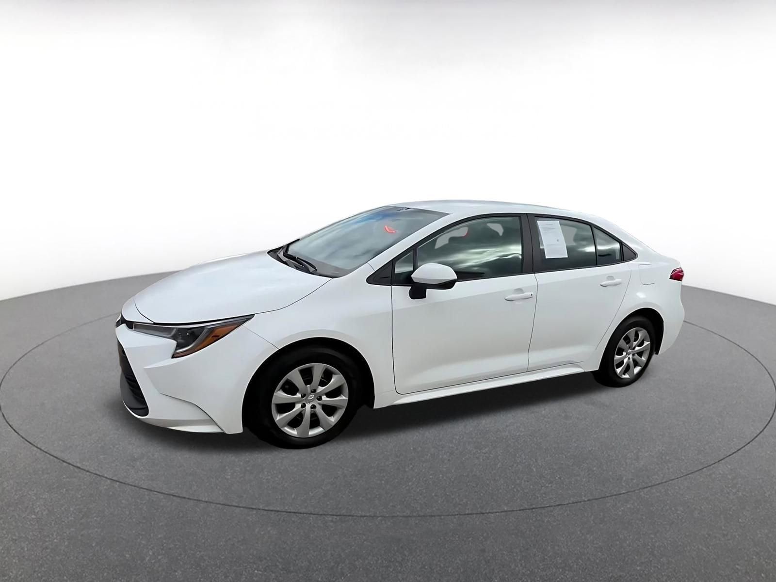 Thumbnail: 2025 Toyota Corolla - 8