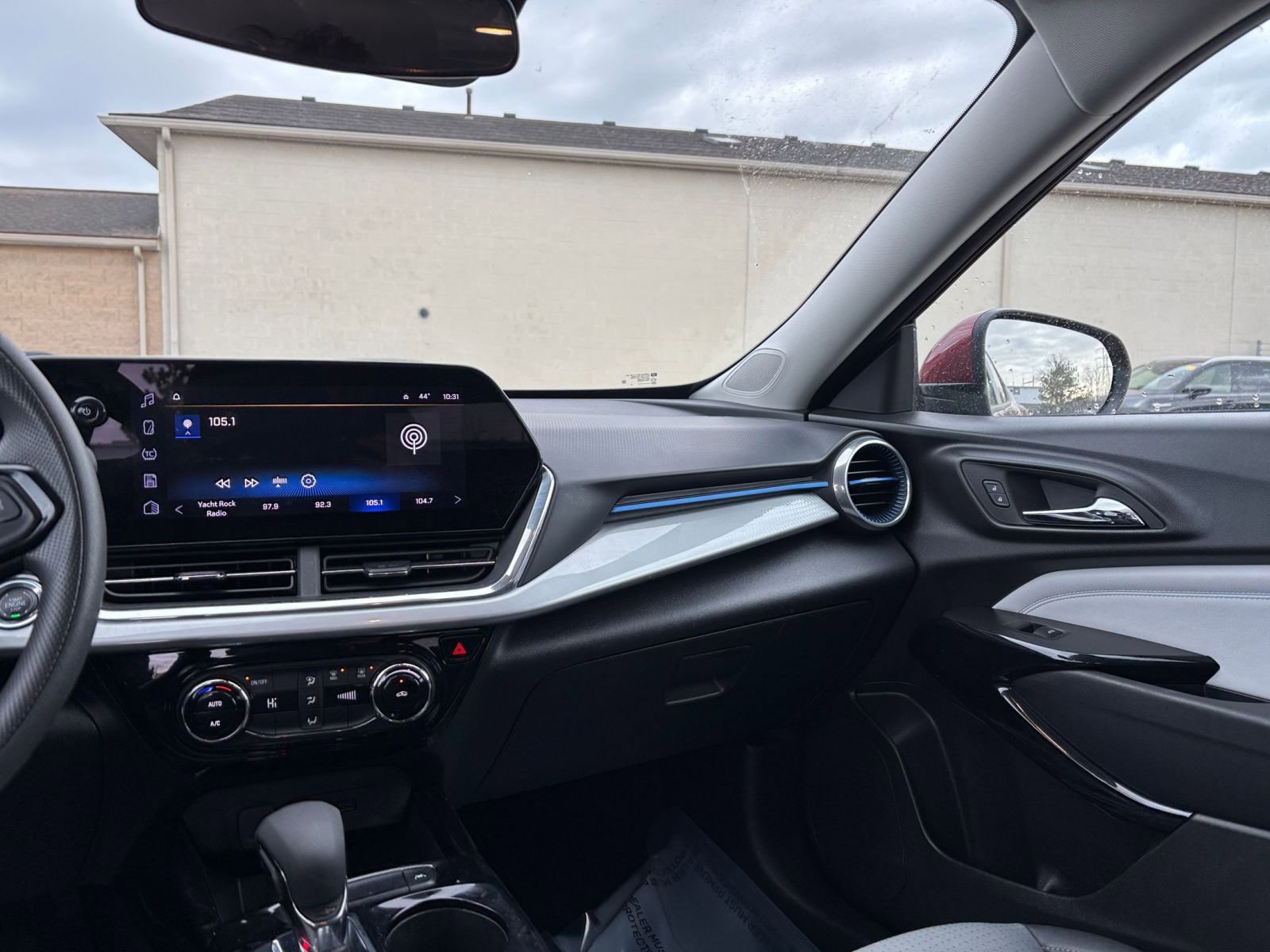 Thumbnail: 2025 Chevrolet Trax - 35