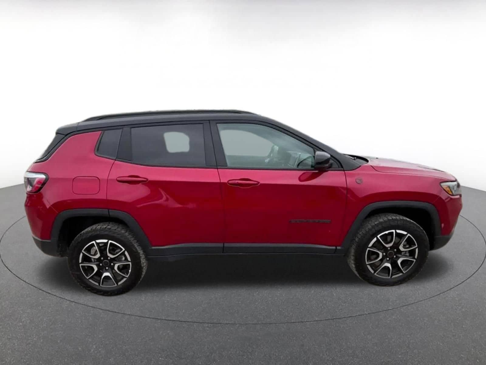 Thumbnail: 2025 Jeep Compass - 16
