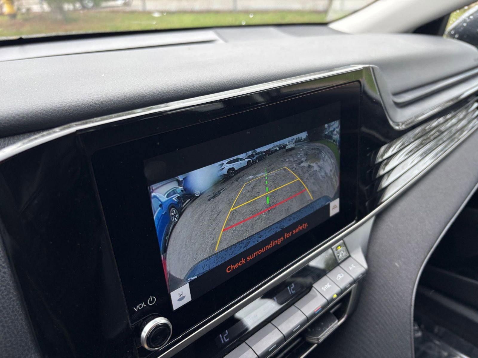 Thumbnail: 2025 Toyota Camry - 24