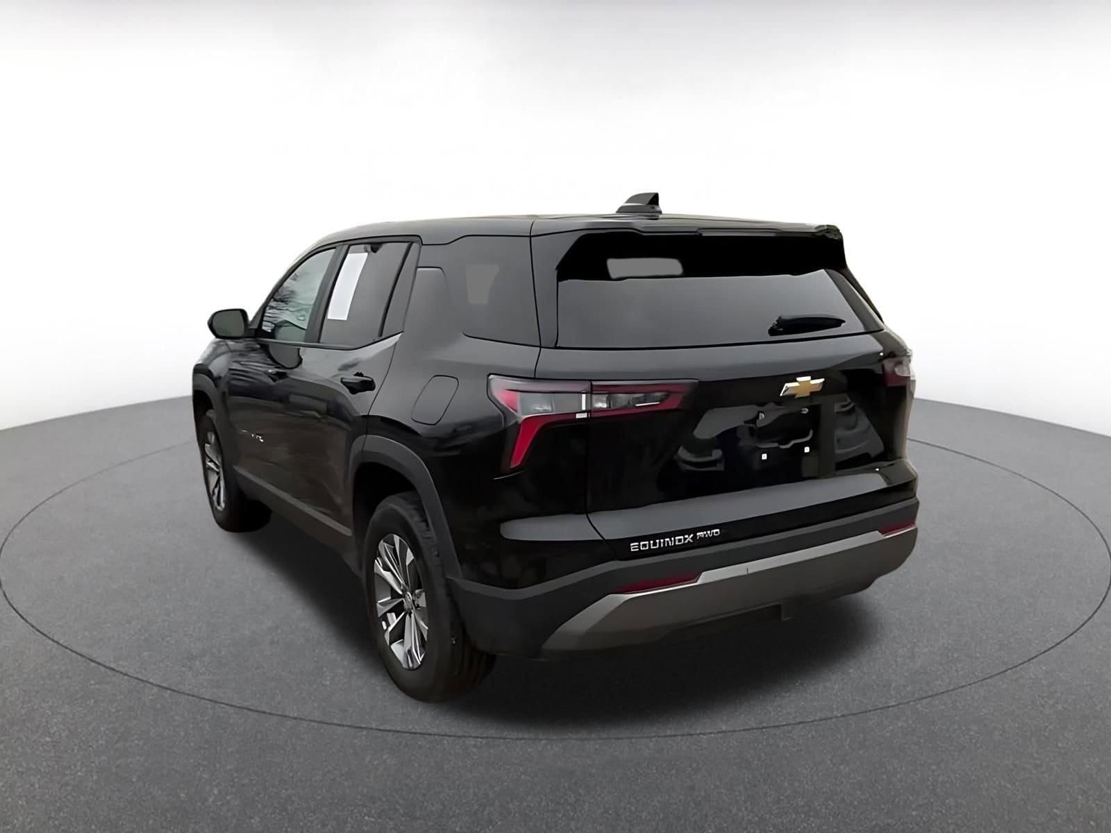 Thumbnail: 2025 Chevrolet Equinox - 11