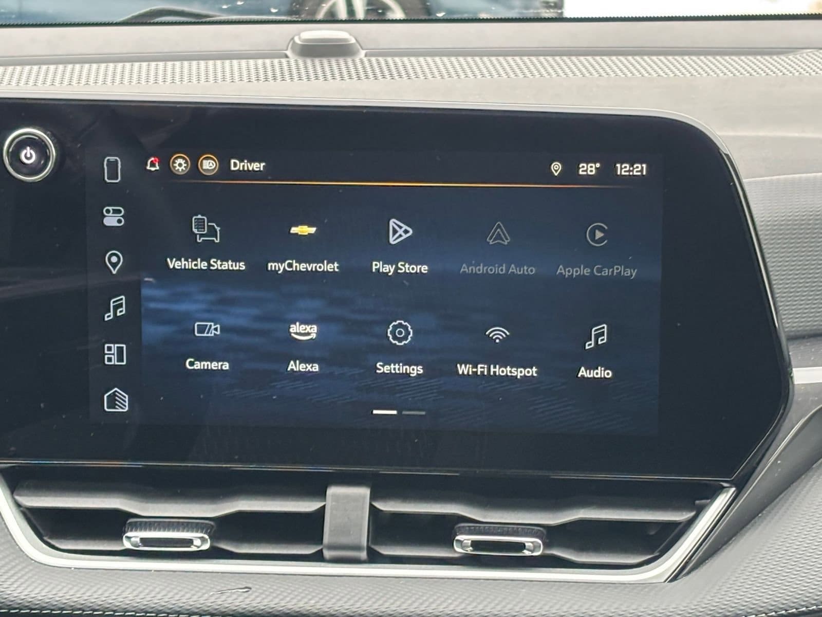 Thumbnail: 2025 Chevrolet Equinox - 18