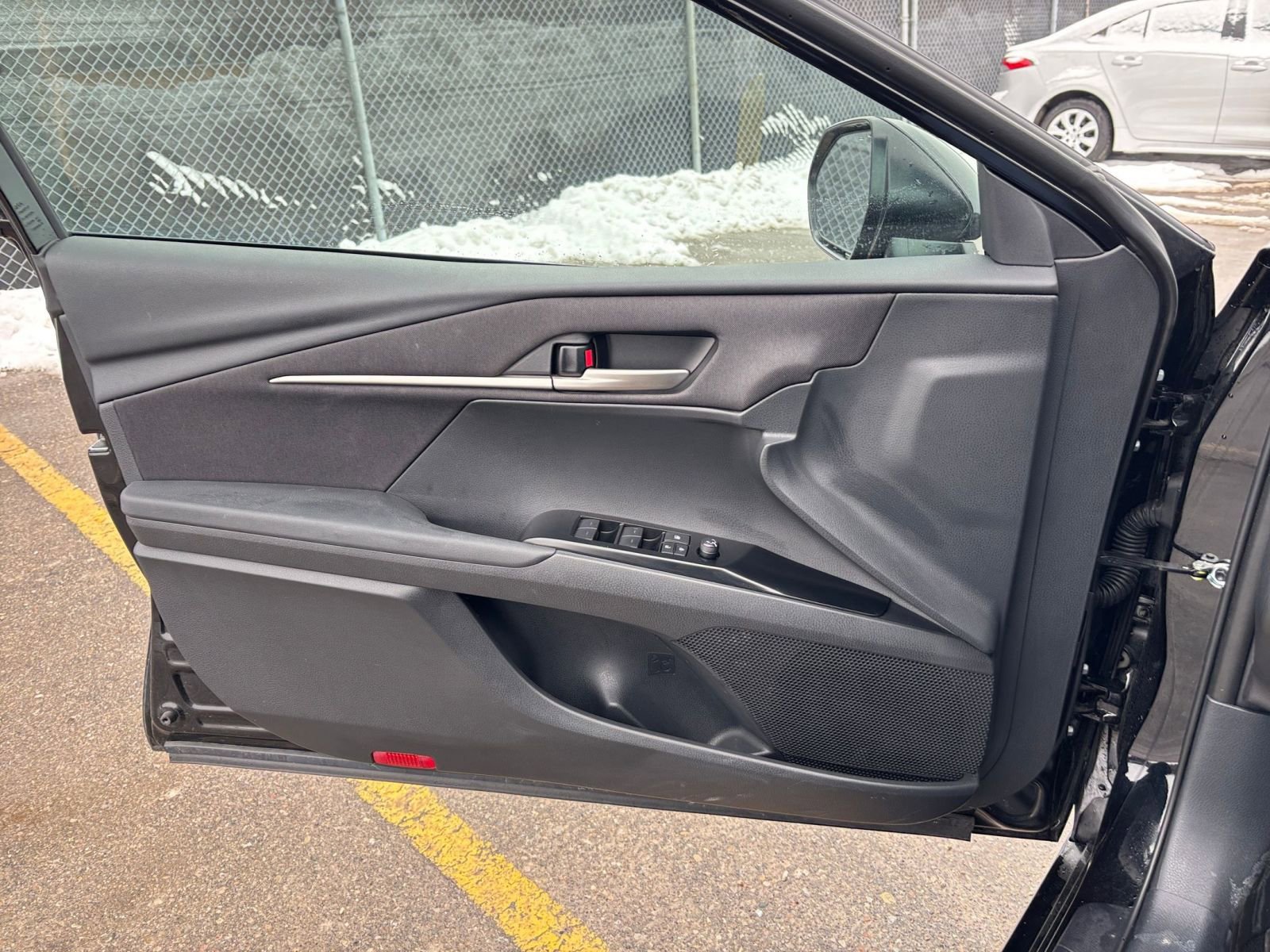 Thumbnail: 2025 Toyota Camry - 18