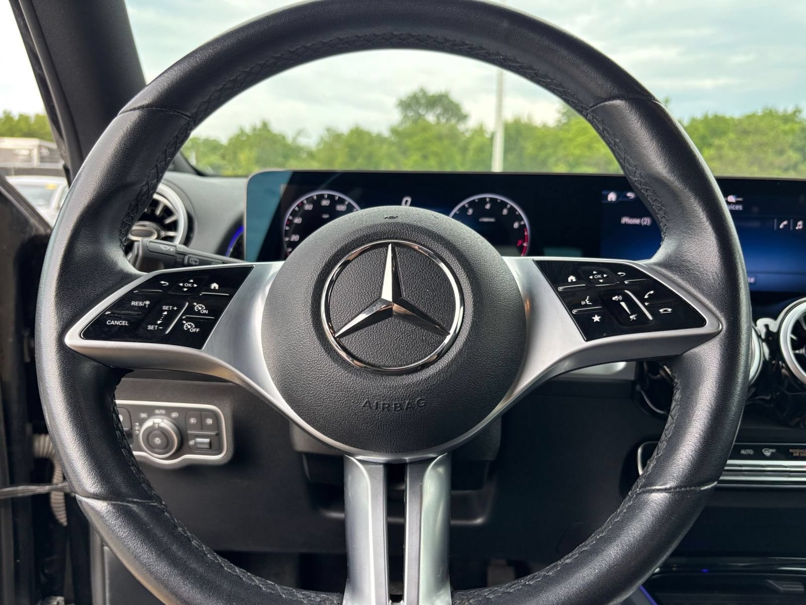 Thumbnail: 2025 Mercedes-Benz GLB - 30