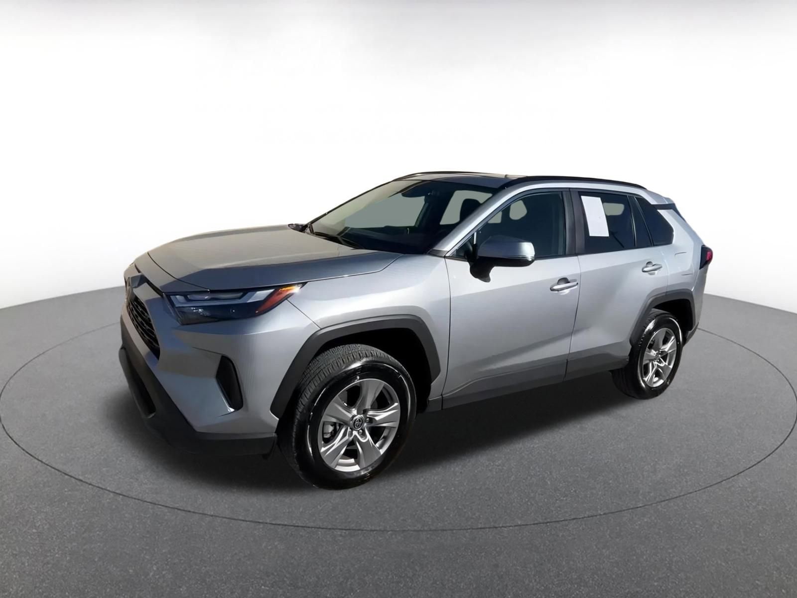 Thumbnail: 2025 Toyota RAV4 - 8