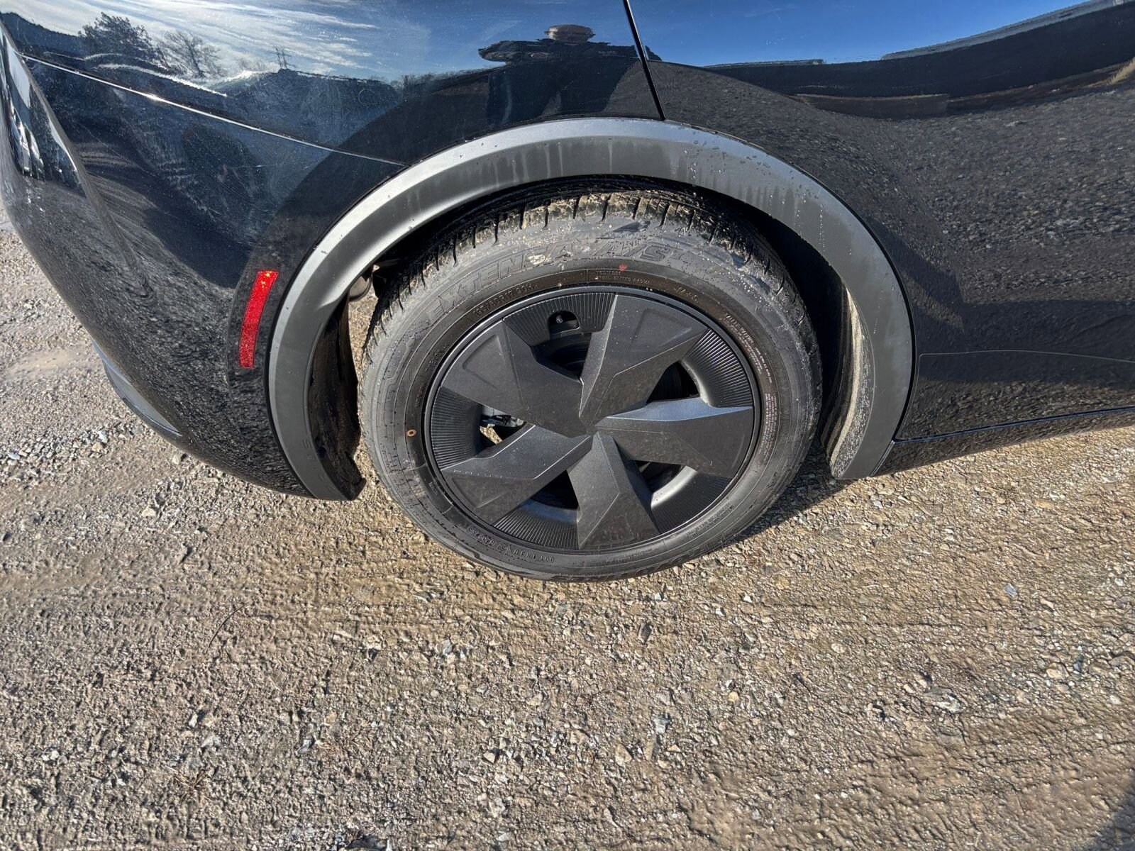 Thumbnail: 2025 Toyota Prius - 28