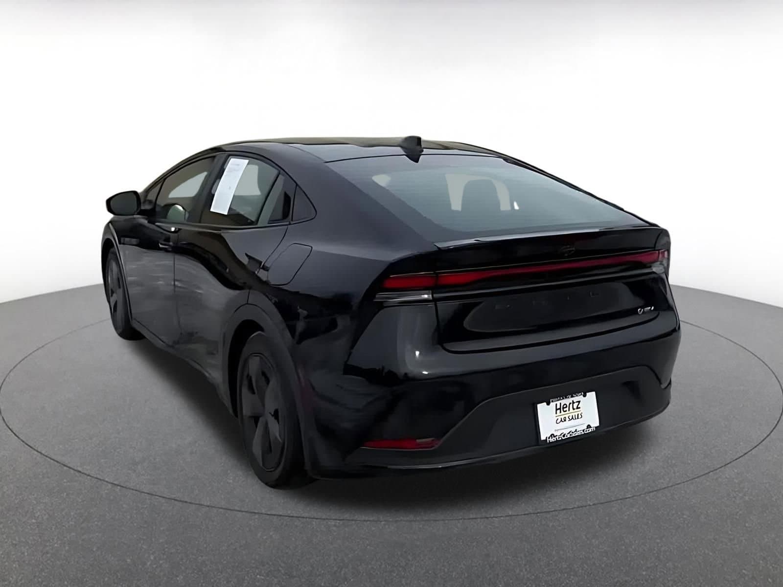 Thumbnail: 2025 Toyota Prius - 11