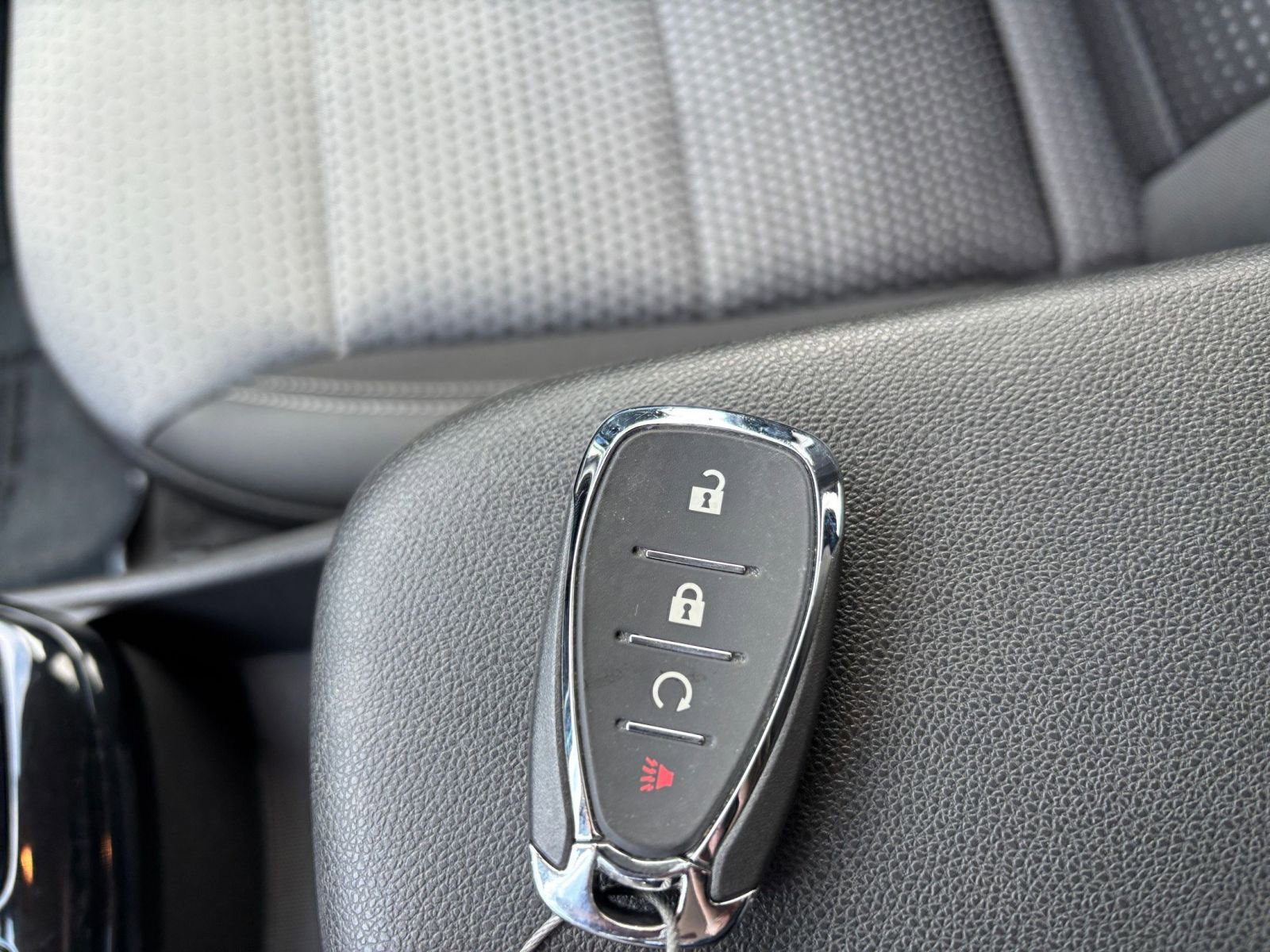 Thumbnail: 2025 Chevrolet Trax - 22