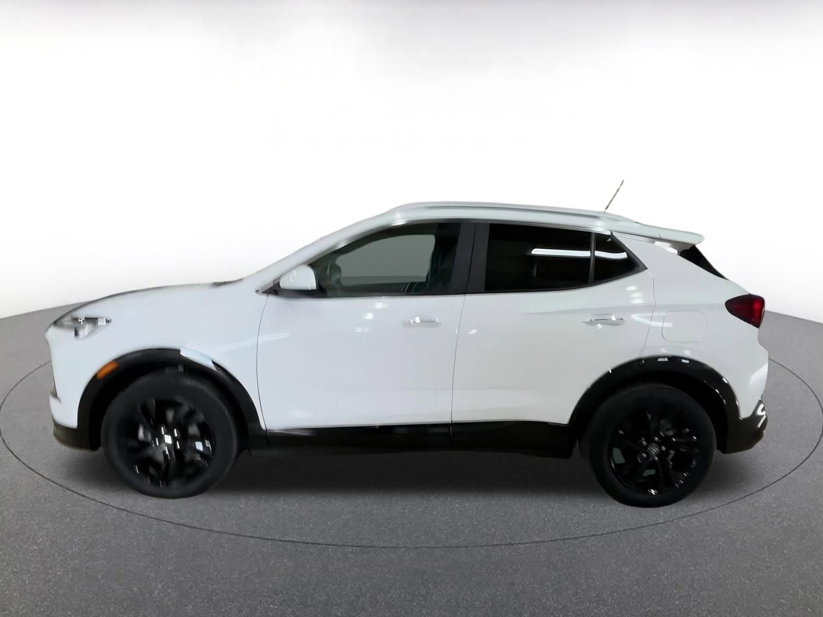 2024 Buick Encore GX Sport Touring 8