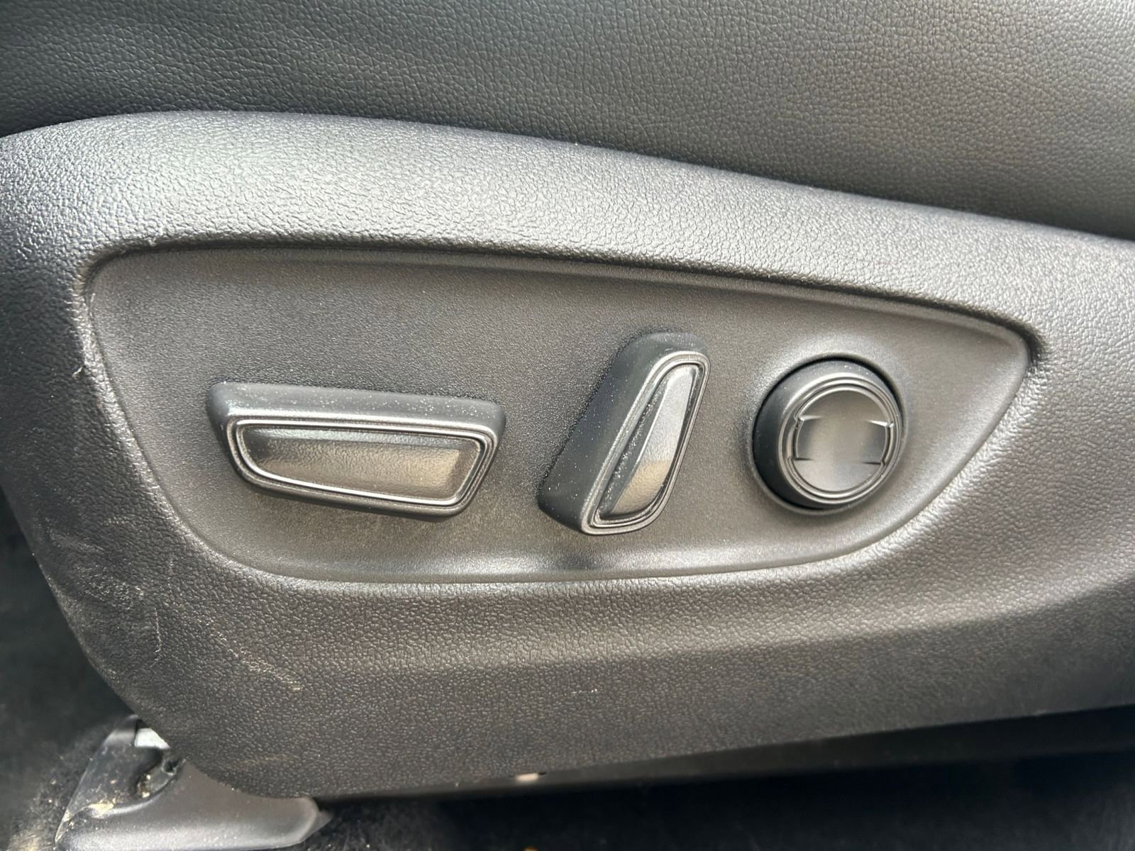 Thumbnail: 2025 Toyota Grand Highlander - 23