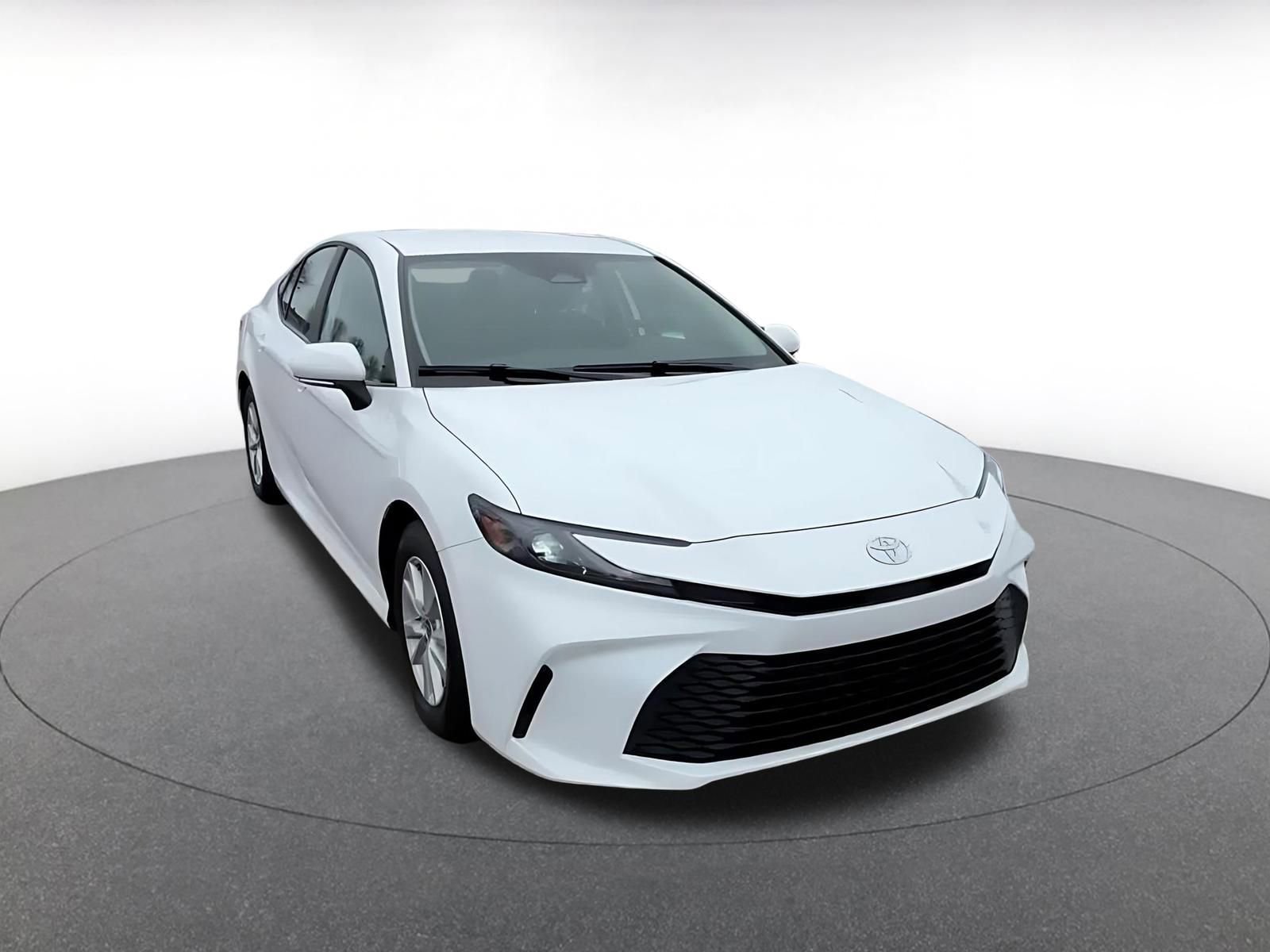 Thumbnail: 2025 Toyota Camry - 3