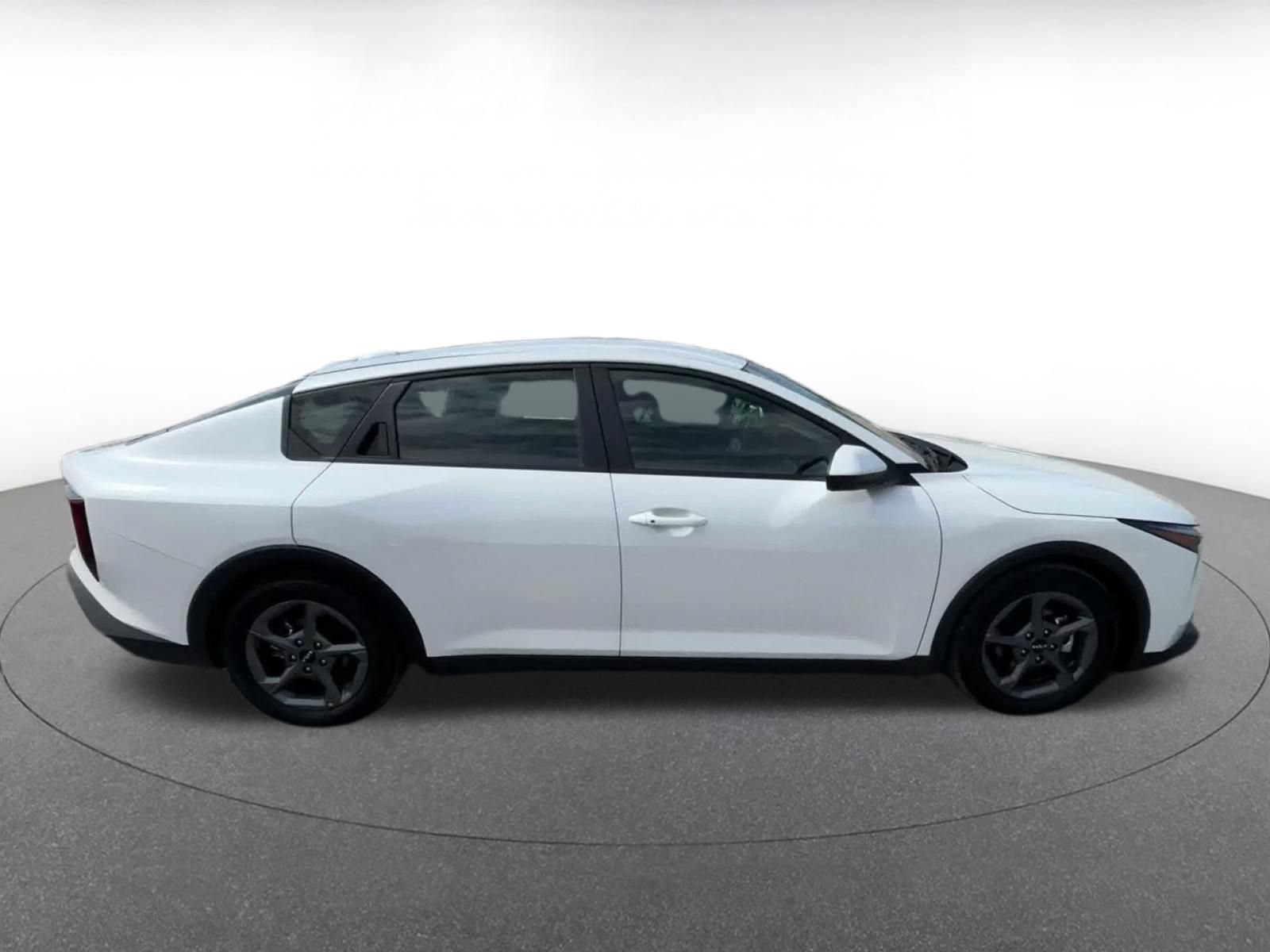Thumbnail: 2026 Kia K4 - 13