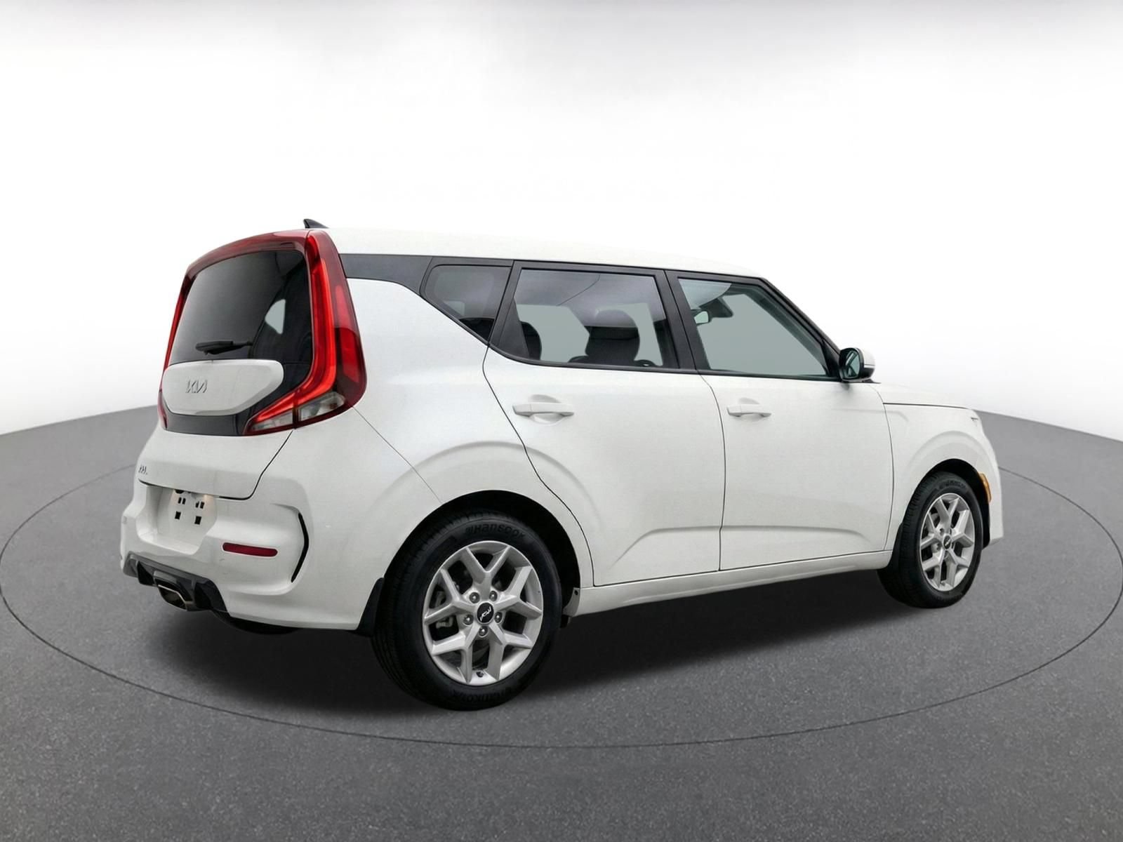 Thumbnail: 2025 Kia Soul - 10