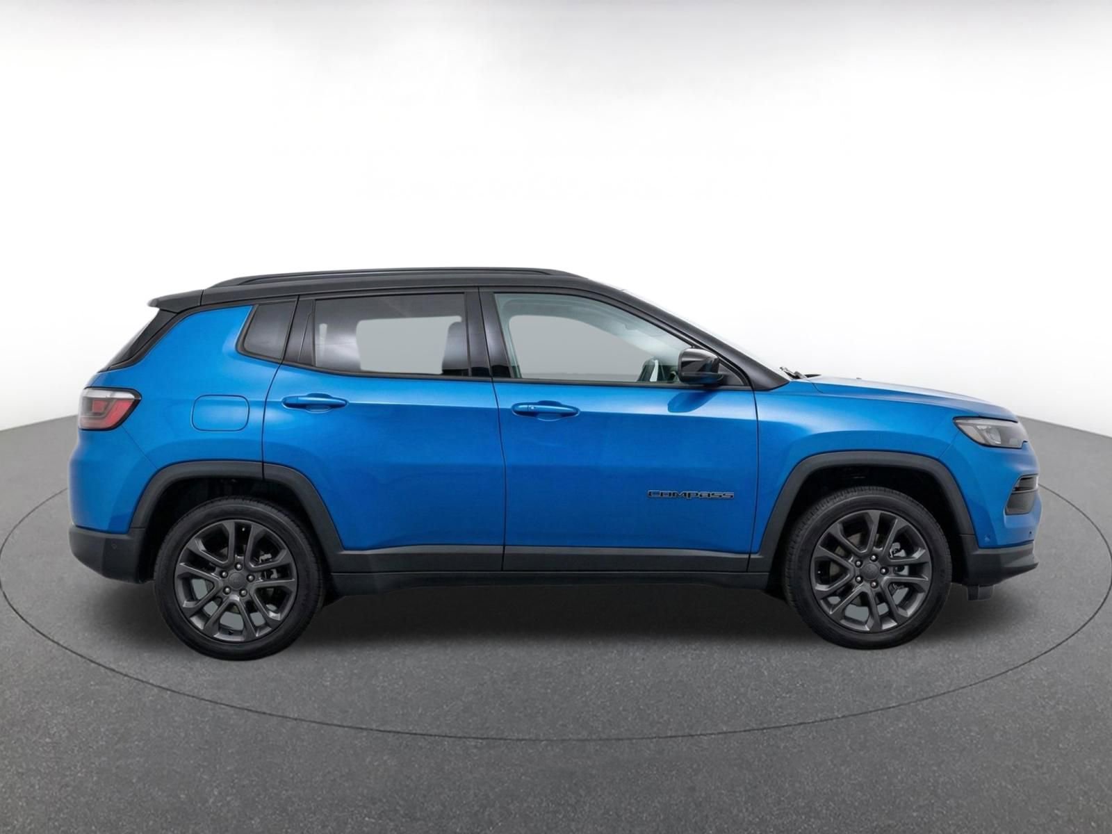 Thumbnail: 2025 Jeep Compass - 10