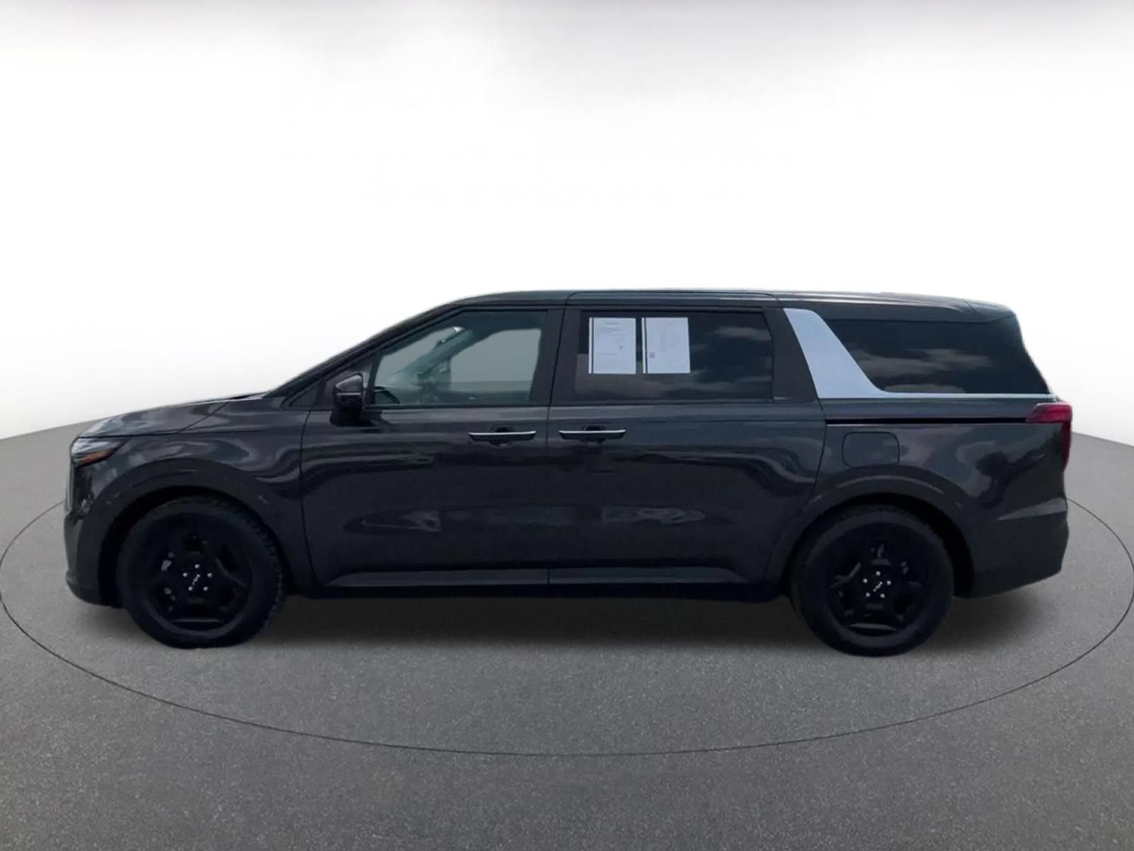 Thumbnail: 2026 Kia Carnival - 7