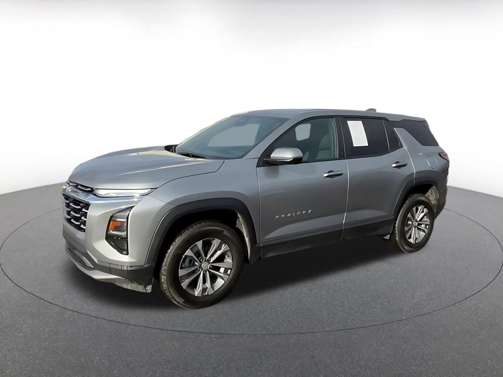 Thumbnail: 2025 Chevrolet Equinox - 8