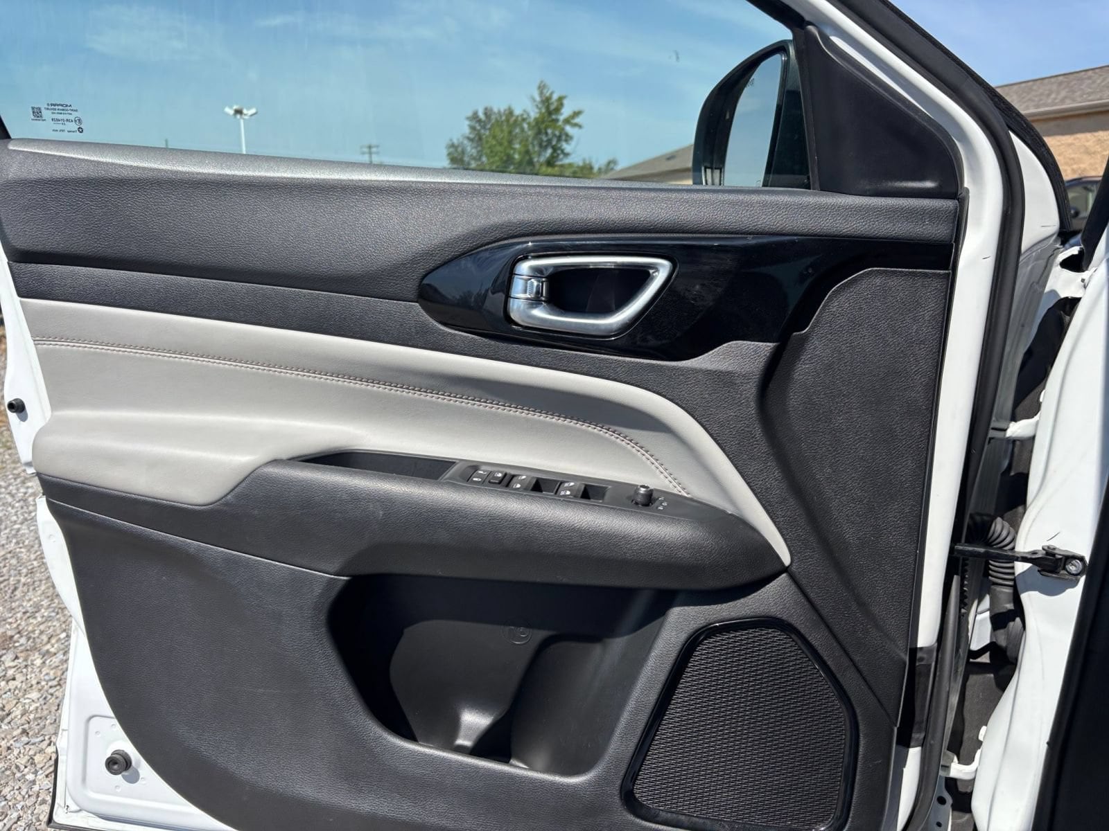 Thumbnail: 2025 Jeep Compass - 15
