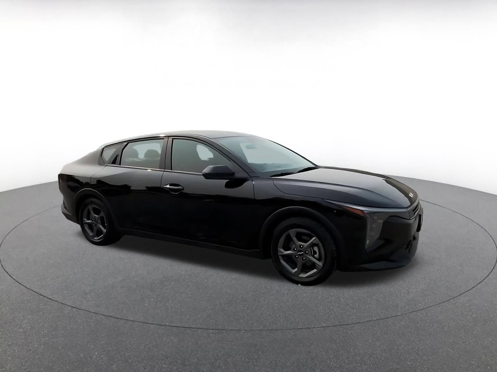 Thumbnail: 2025 Kia K4 - 2