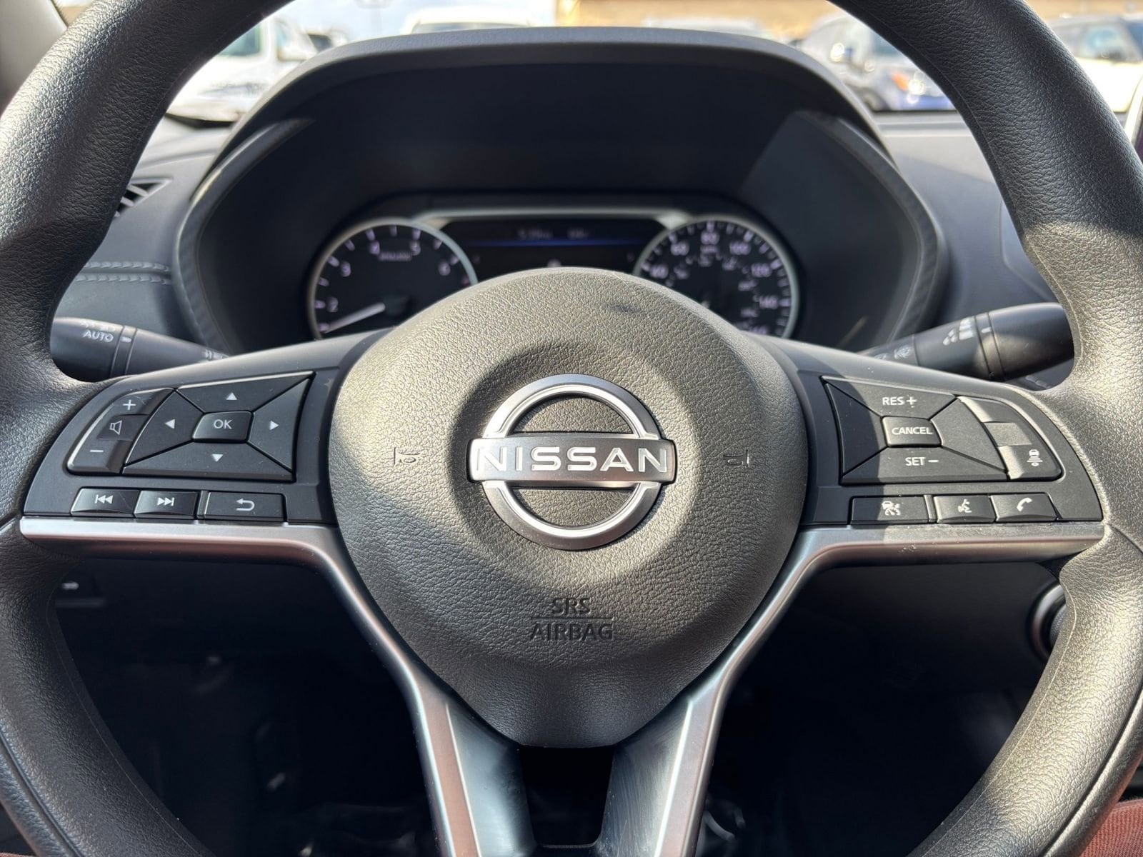 Thumbnail: 2025 Nissan Sentra - 25