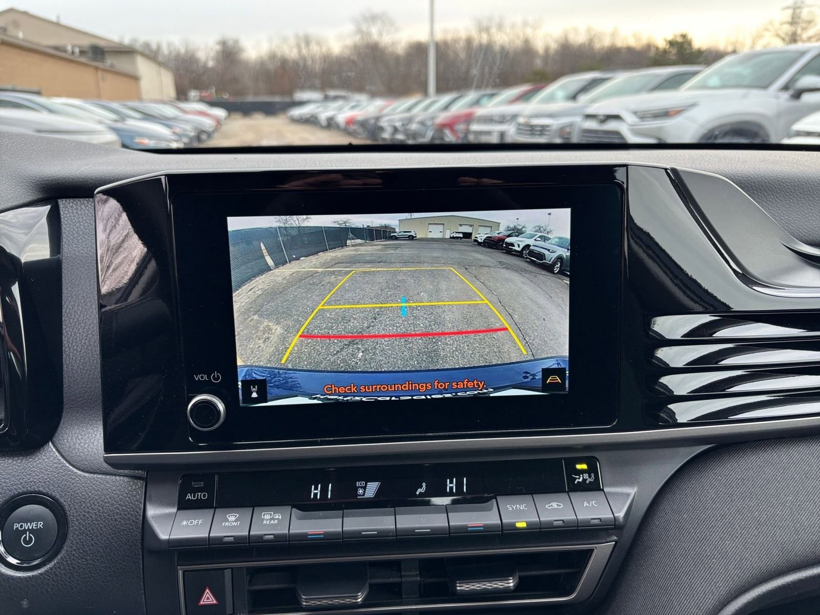 Thumbnail: 2025 Toyota Camry - 17