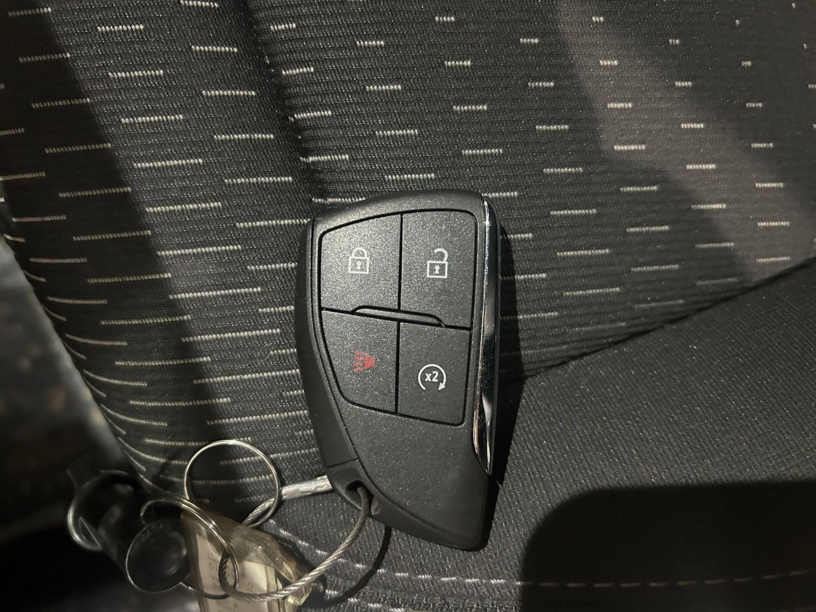 Thumbnail: 2025 Chevrolet Equinox - 24