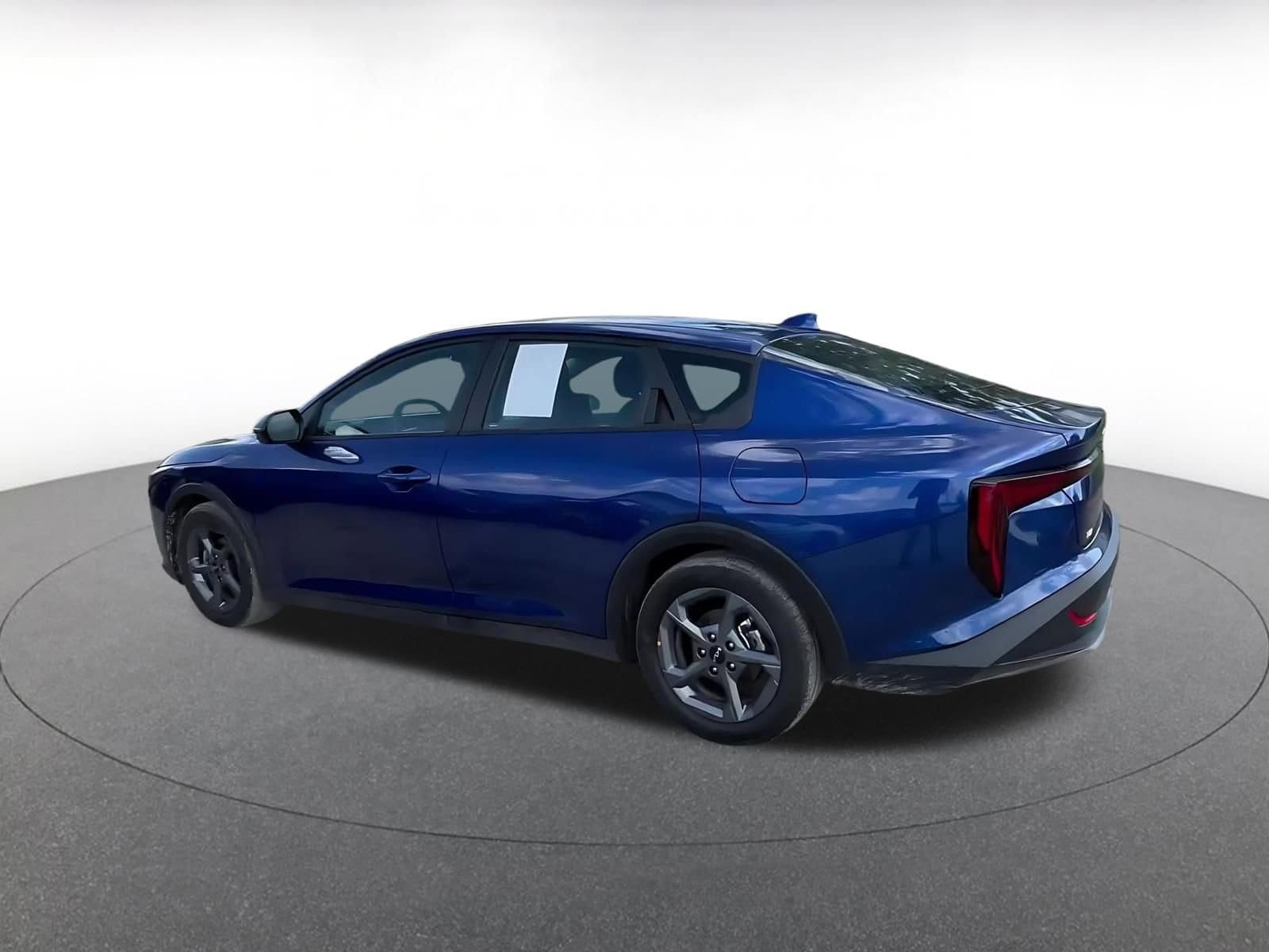 Thumbnail: 2025 Kia K4 - 10