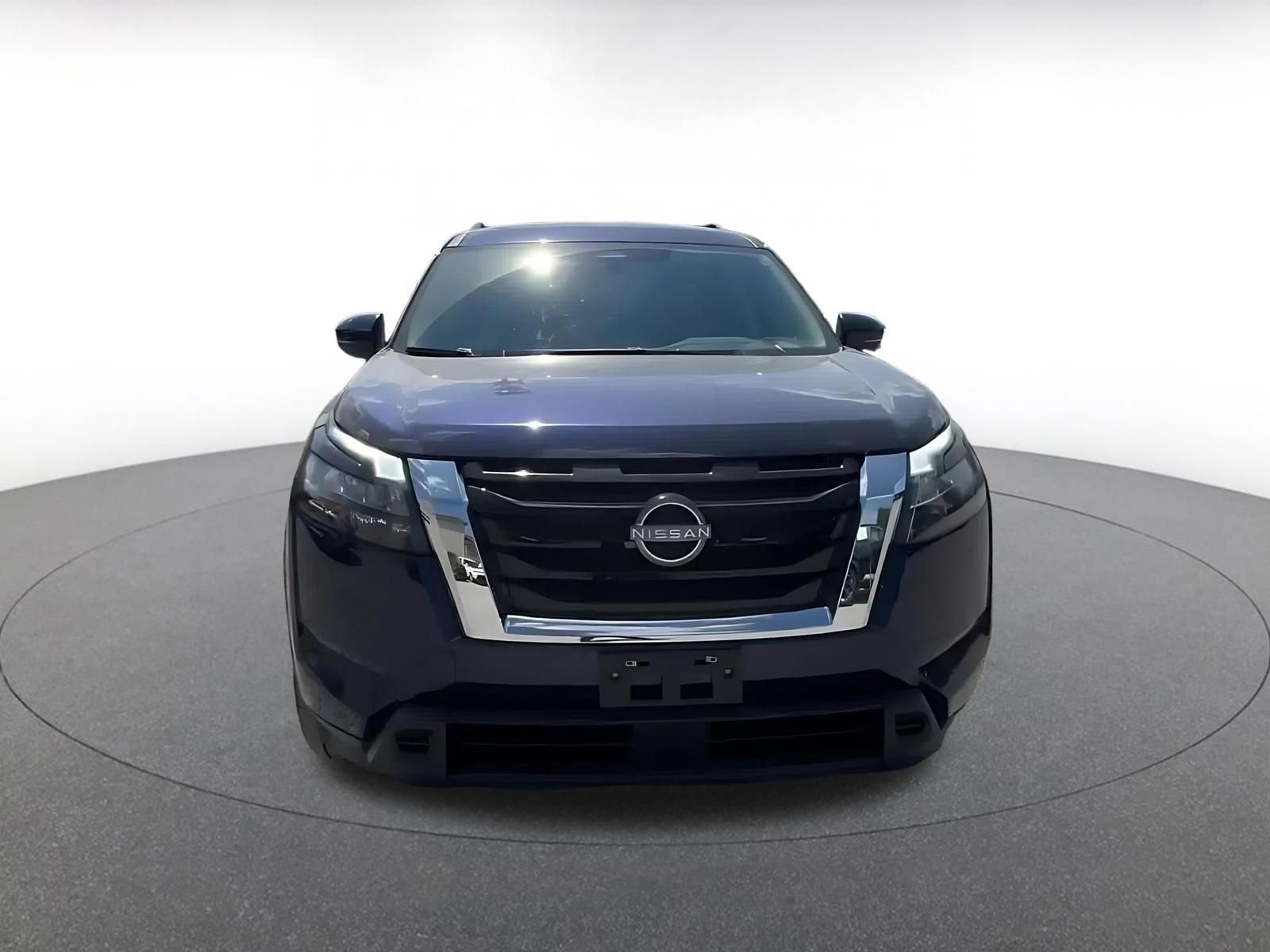 Thumbnail: 2025 Nissan Pathfinder - 4