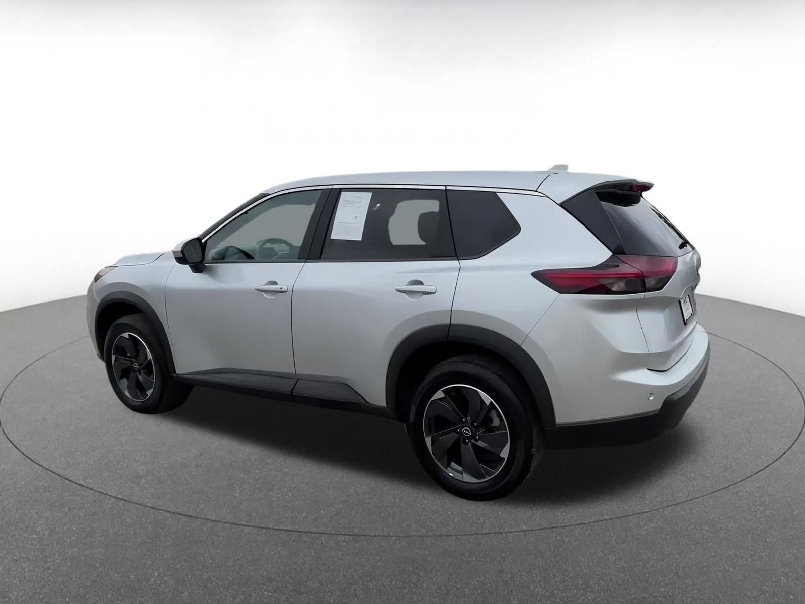 Thumbnail: 2024 Nissan Rogue - 10
