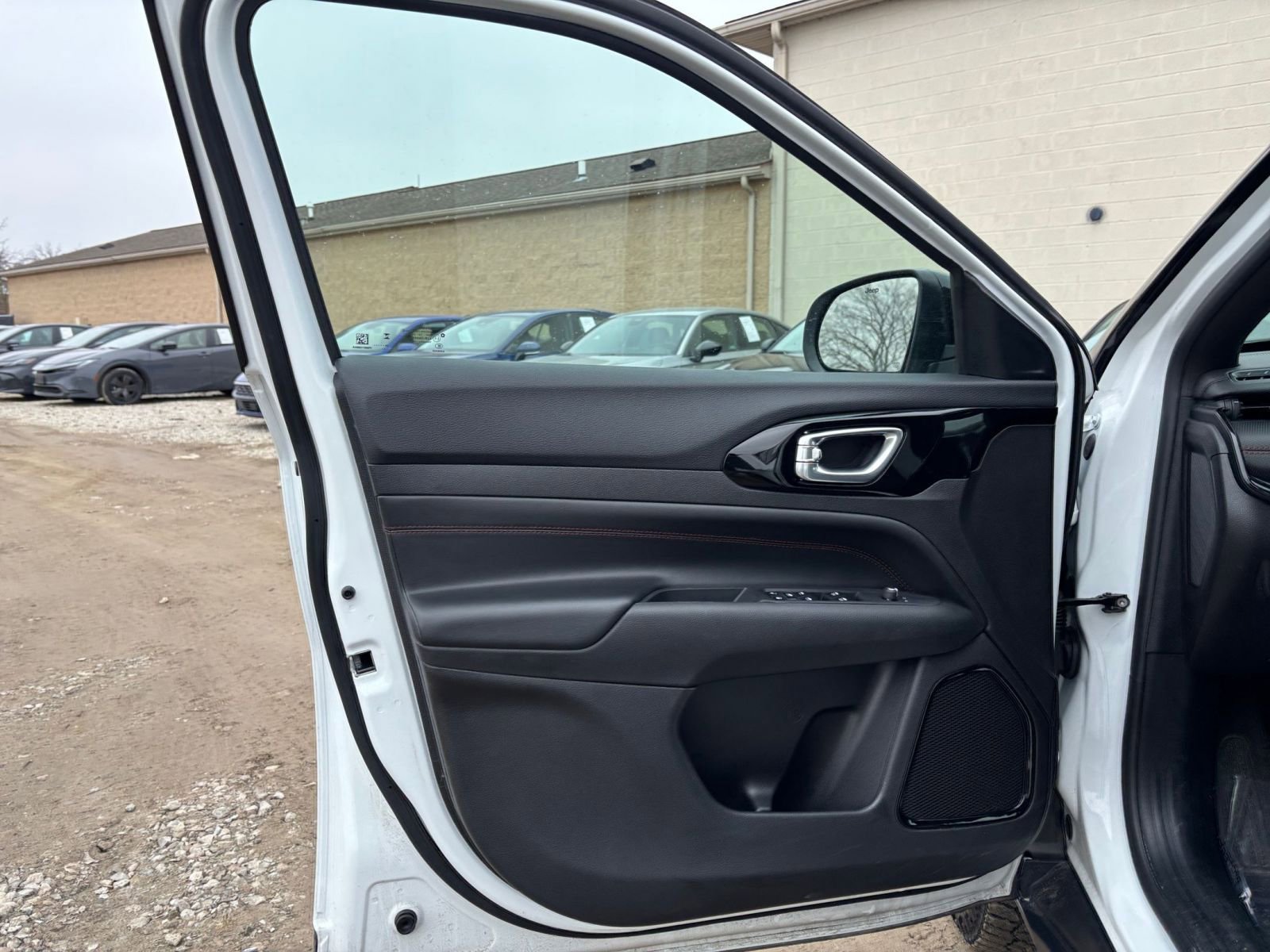 Thumbnail: 2025 Jeep Compass - 18