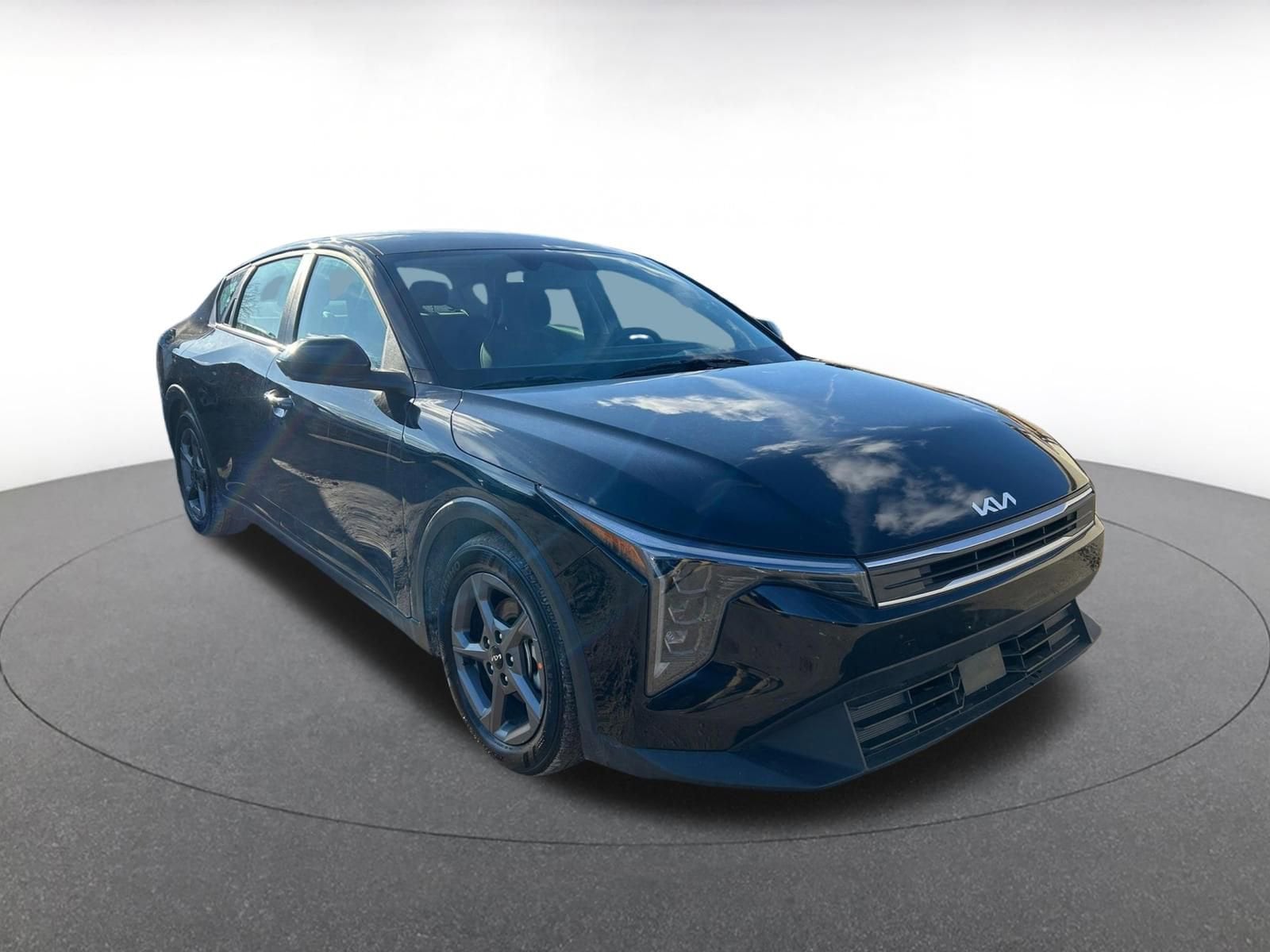 Thumbnail: 2025 Kia K4 - 1