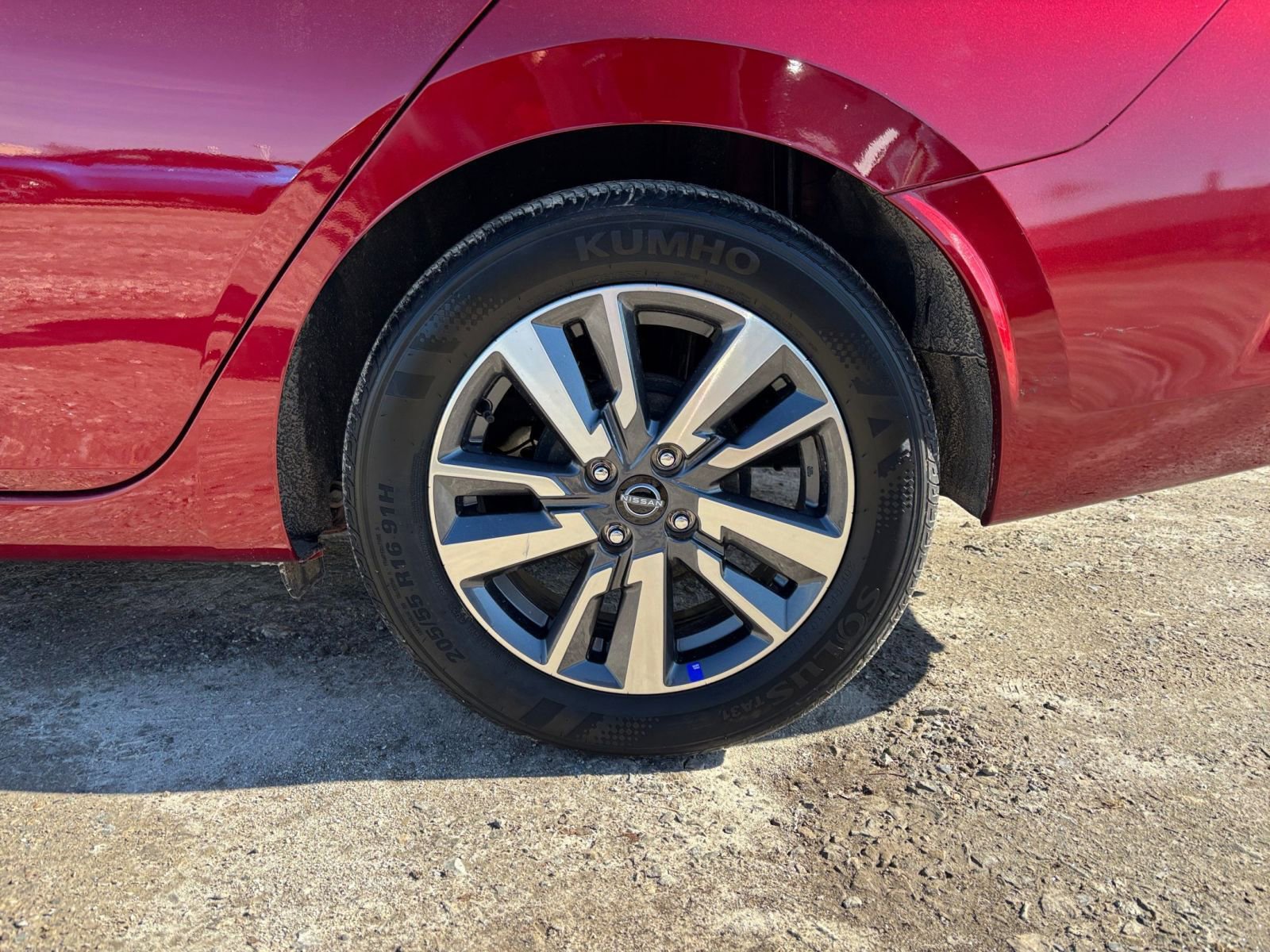 Thumbnail: 2025 Nissan Versa - 28