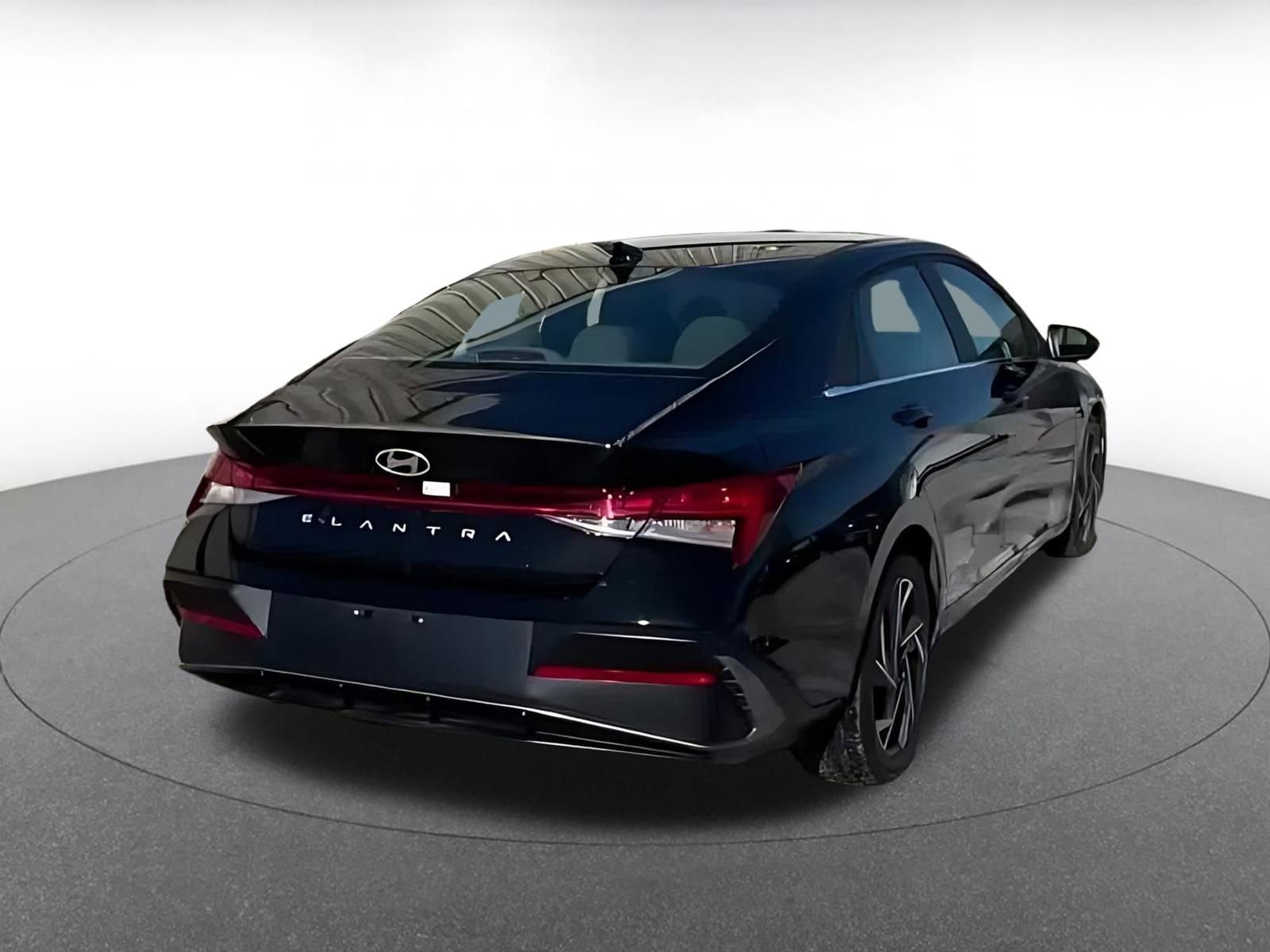 Thumbnail: 2025 Hyundai Elantra - 14