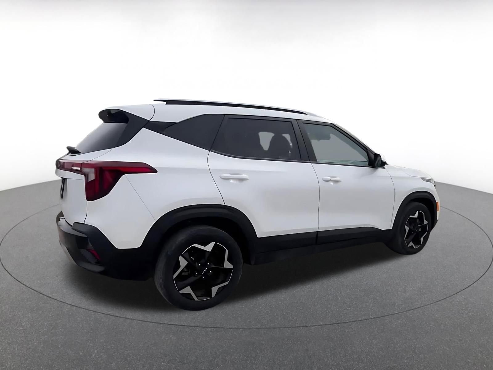 Thumbnail: 2025 Kia Seltos - 15