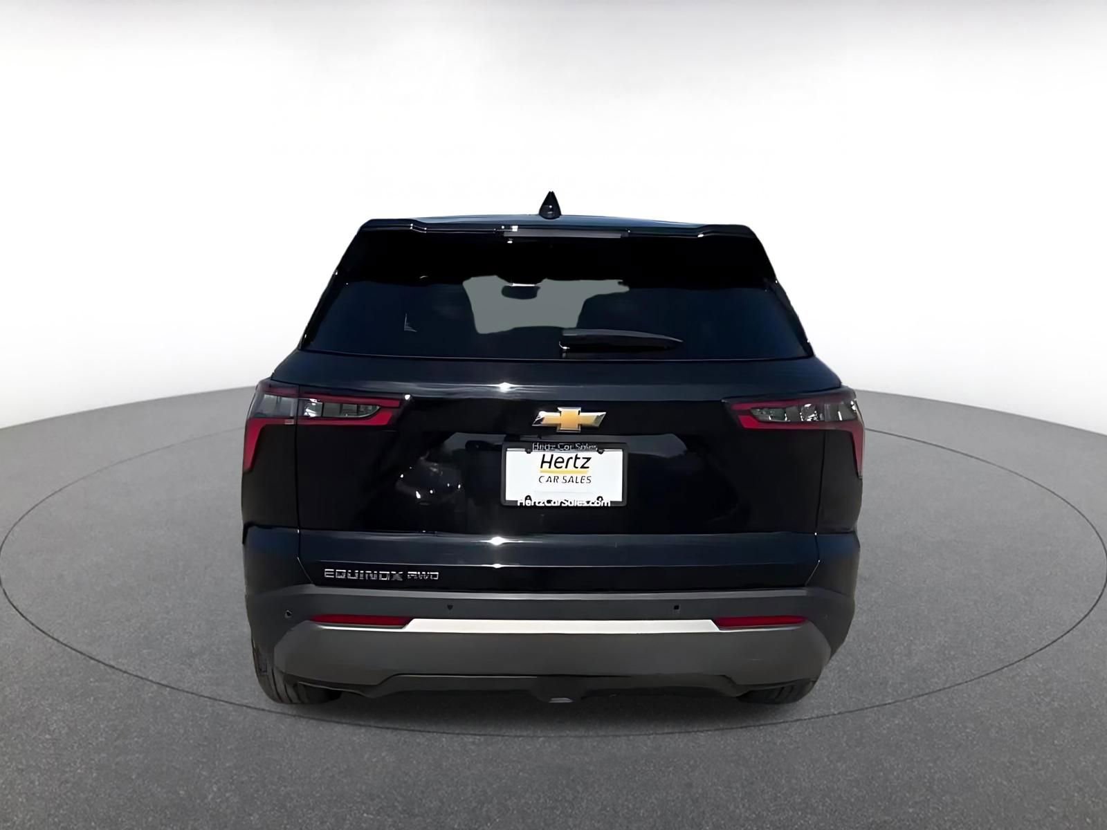 Thumbnail: 2025 Chevrolet Equinox - 12