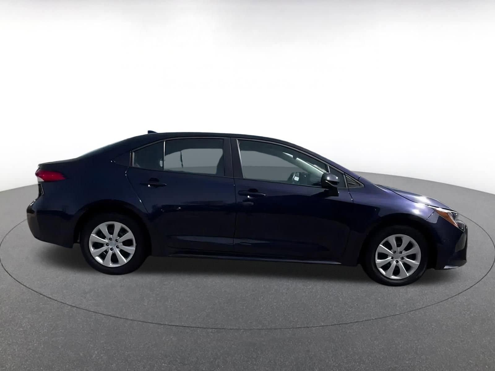2024 Toyota Corolla LE 8